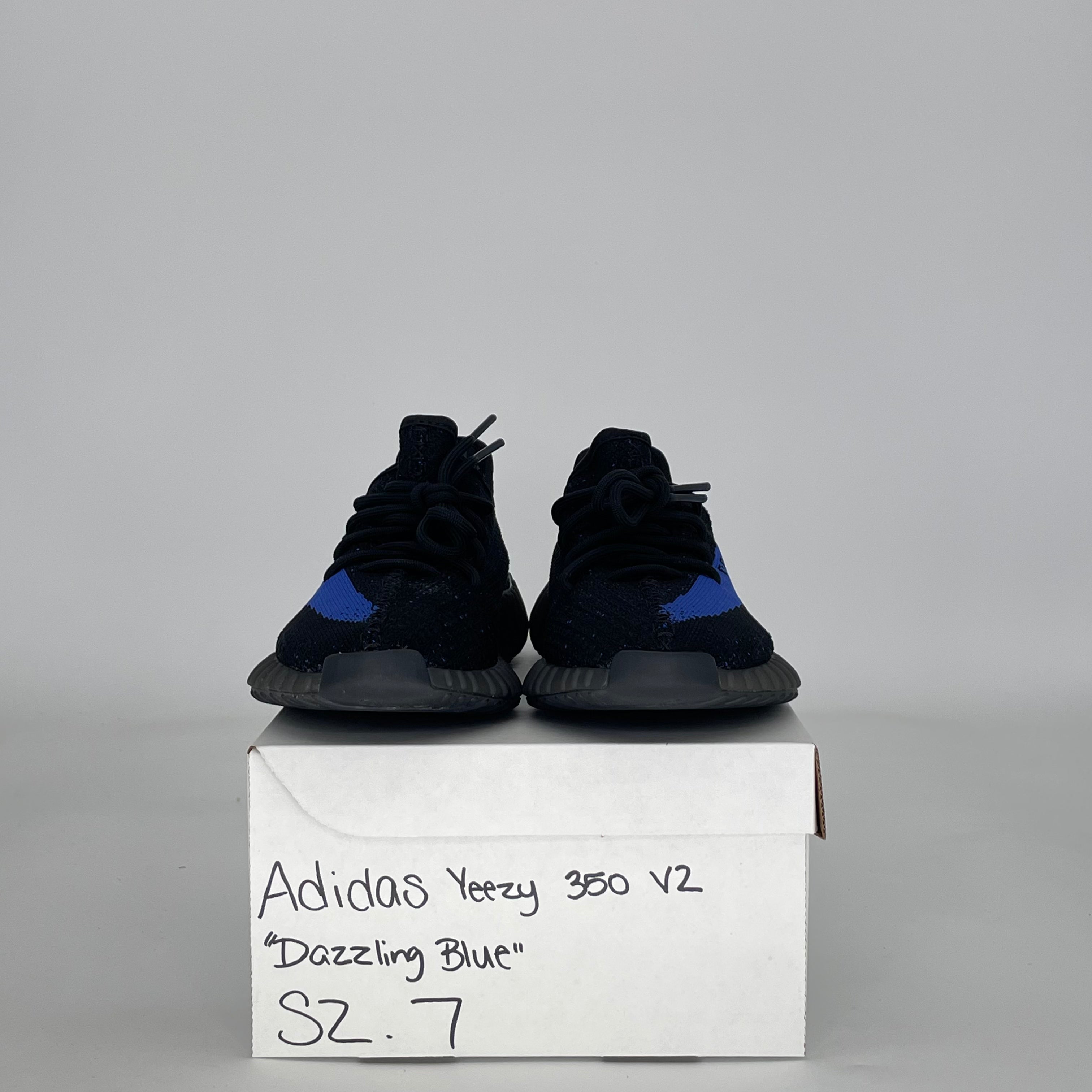 ADIDAS YEEZY 350 V2 DAZZLING BLUE GY7164 SIZE 7/8.5W GS