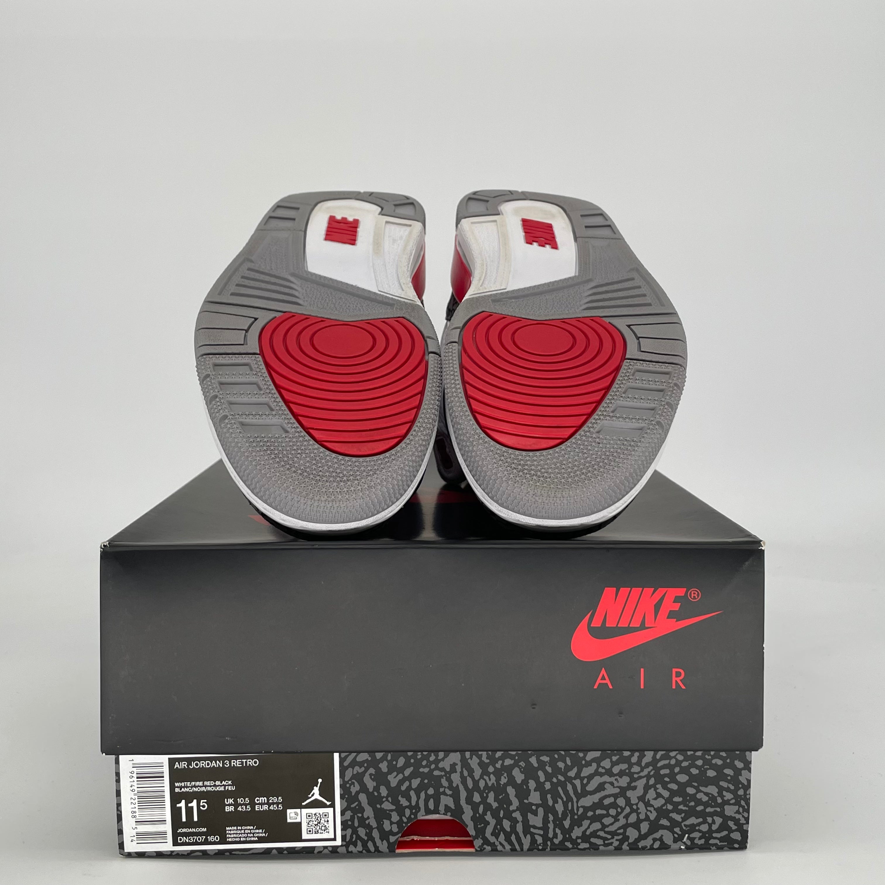 AIR JORDAN 3 FIRE RED DN3707-160 SIZE 11.5/13W