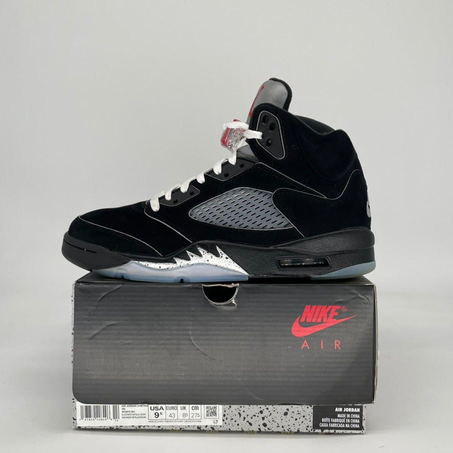 AIR JORDAN 5 BLACK METALLIC REIMAGINED HF3975-001 SIZE 9.5/11W