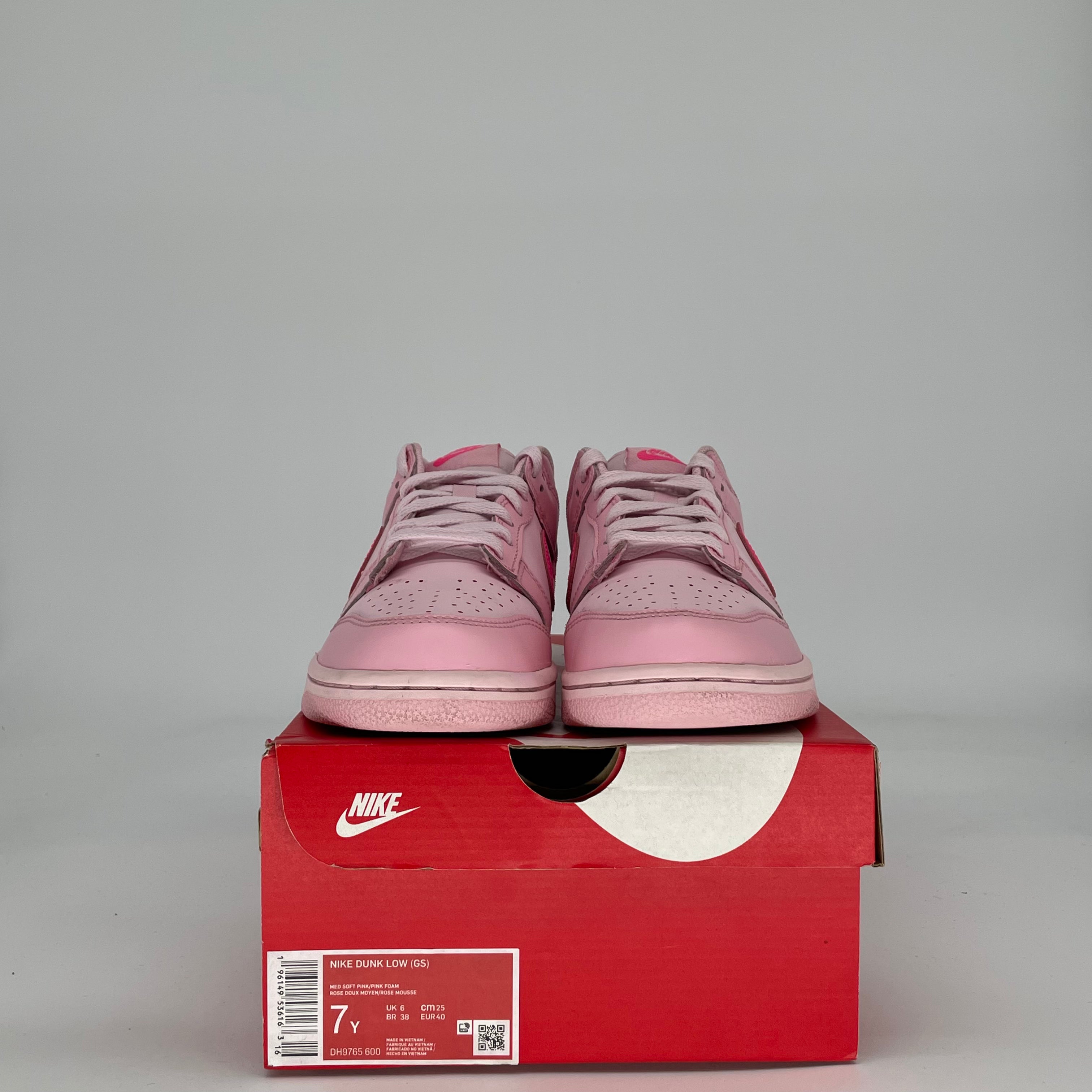 NIKE DUNK LOW TRIPLE PINK DH9765-600 SIZE 7/8.5W