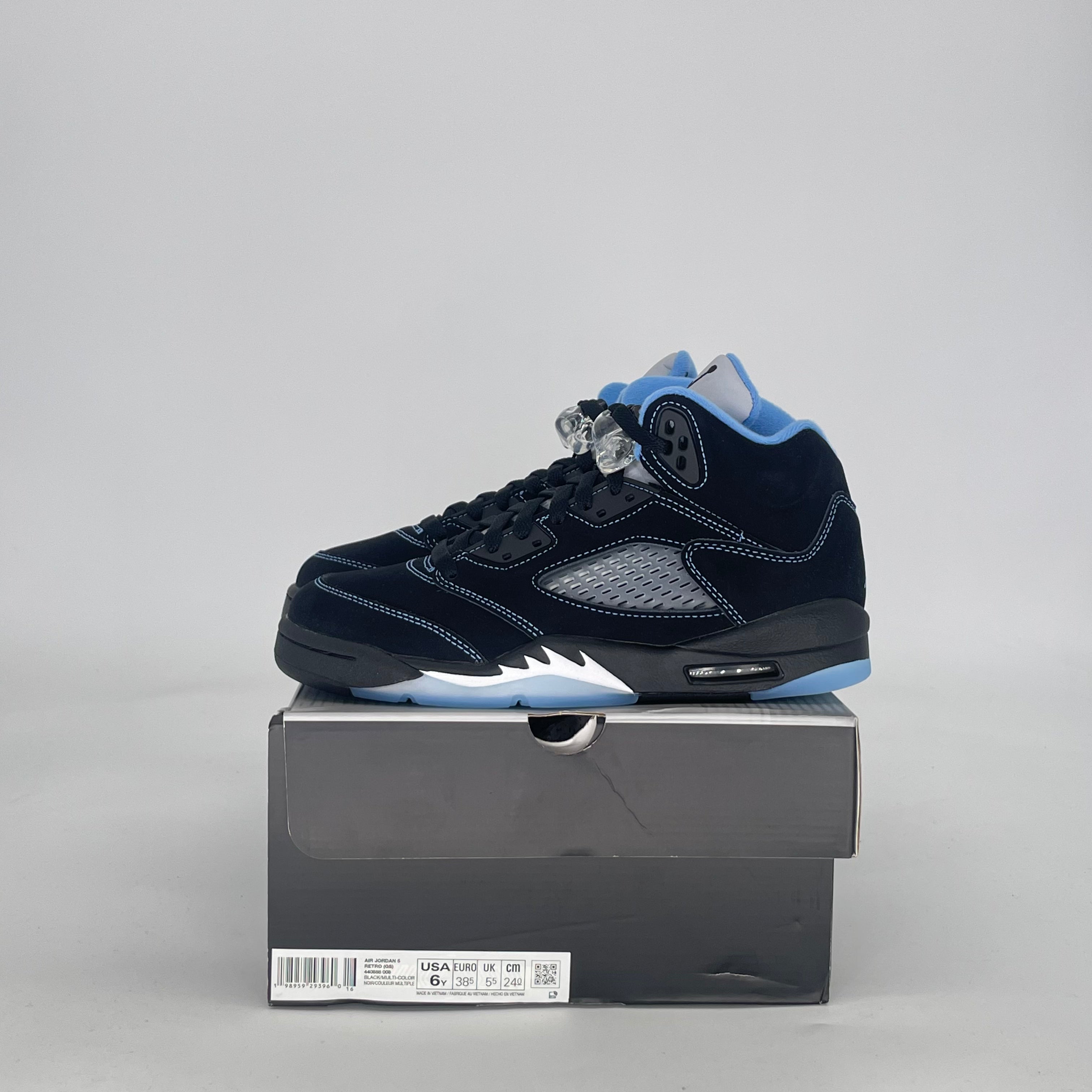 AIR JORDAN 5 BLACK UNIVERSITY BLUE 440888-008 SIZE 6/7.5W GS