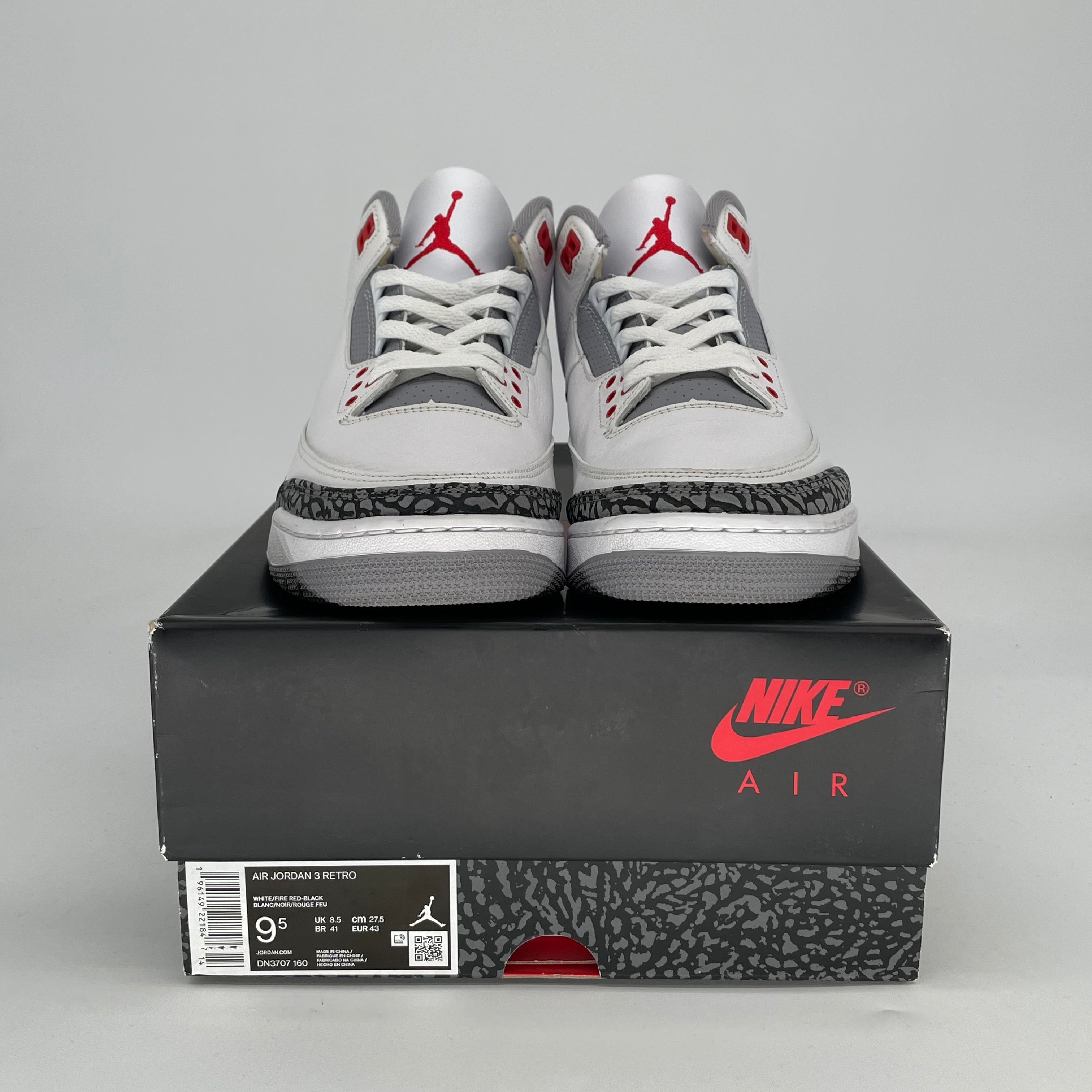 AIR JORDAN 3 FIRE RED DN3707-160 SIZE 9.5/11W