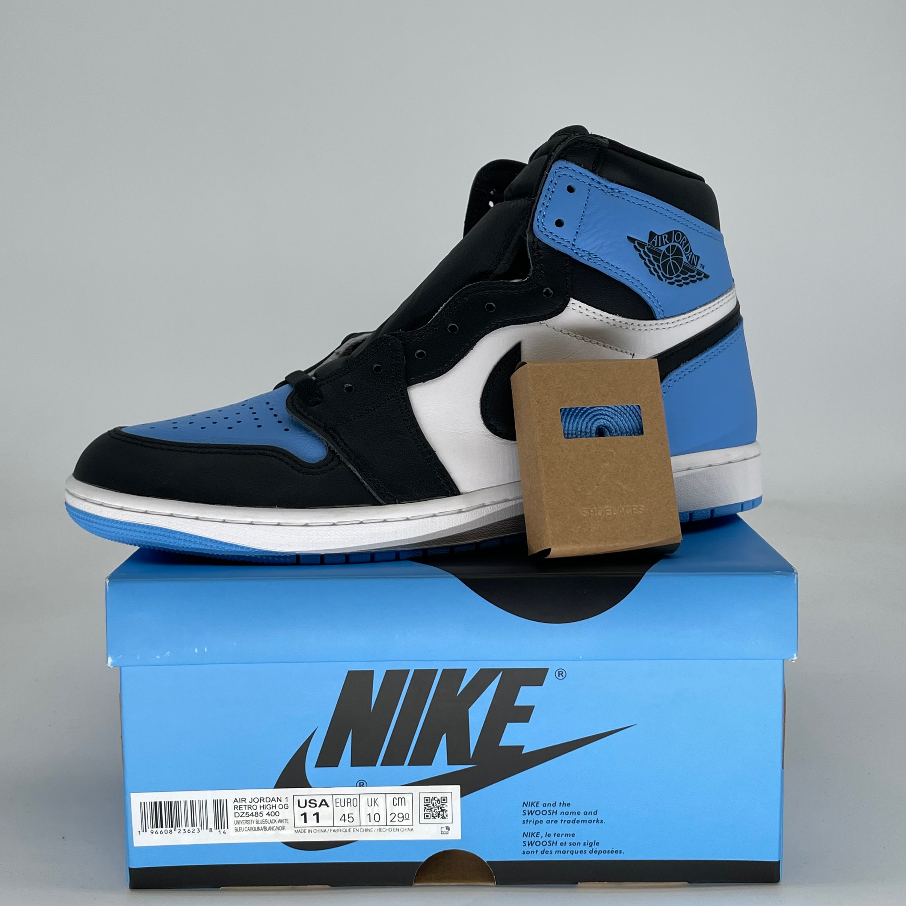 AIR JORDAN 1 UNC TOE DZ5485-400 SIZE 11/12.5W