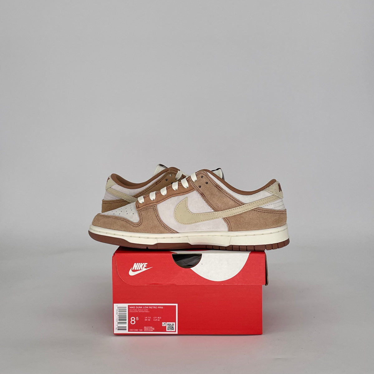 Nike Dunk Low Medium Curry