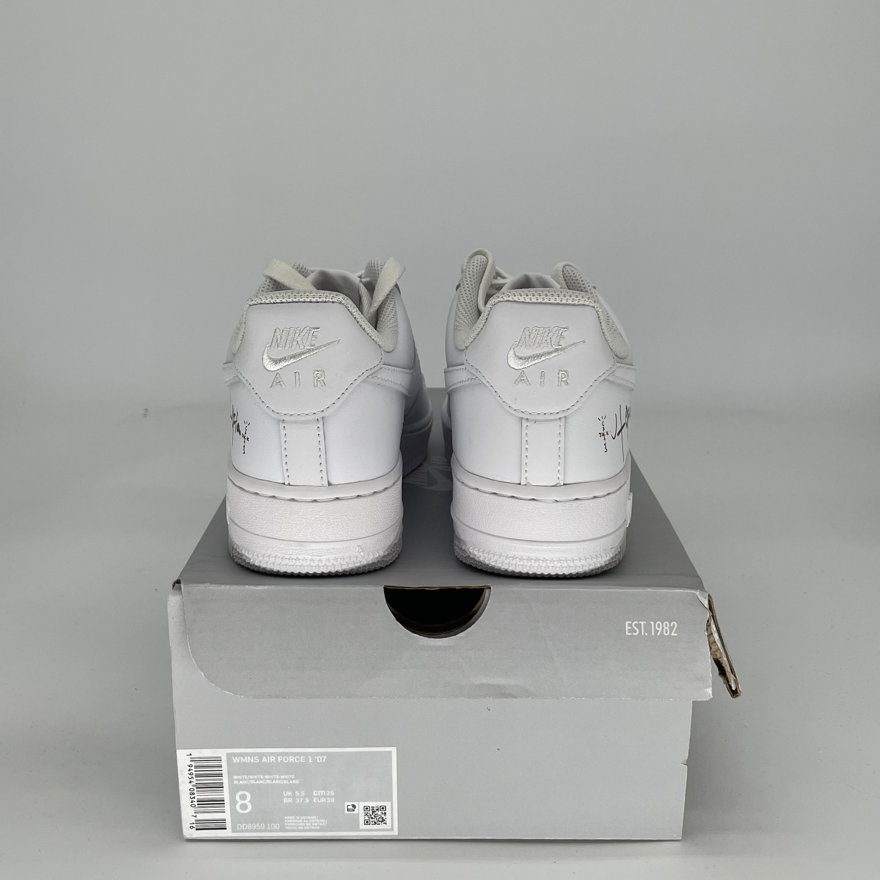 NIKE AIR FORCE ONE LOW TRAVIS SCOTT UTOPIA W SIZE 6.5/8W DD8959-100