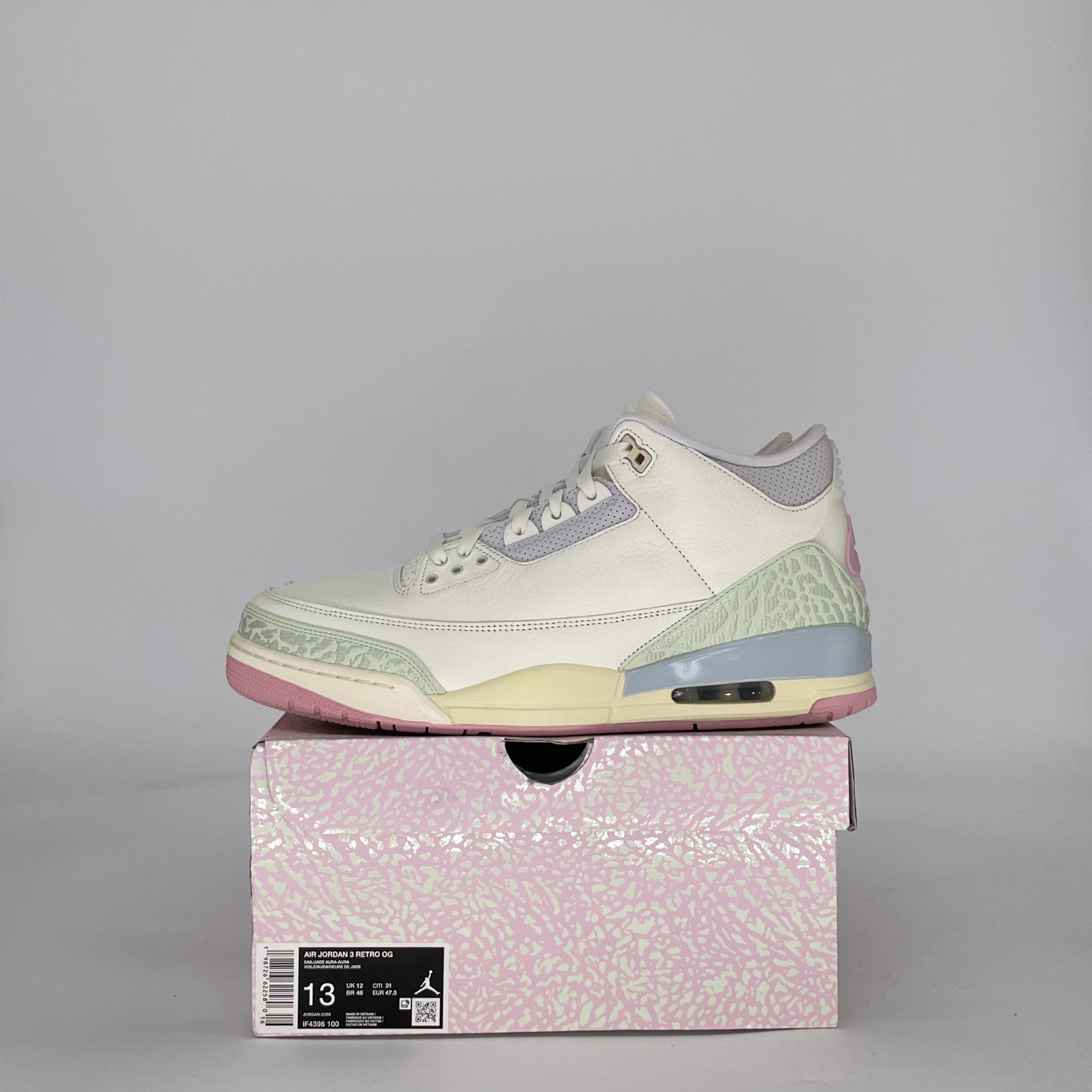 AIR JORDAN 3 SPRING IS IN THE AIR IF4396-100 SIZE 13/14.5W
