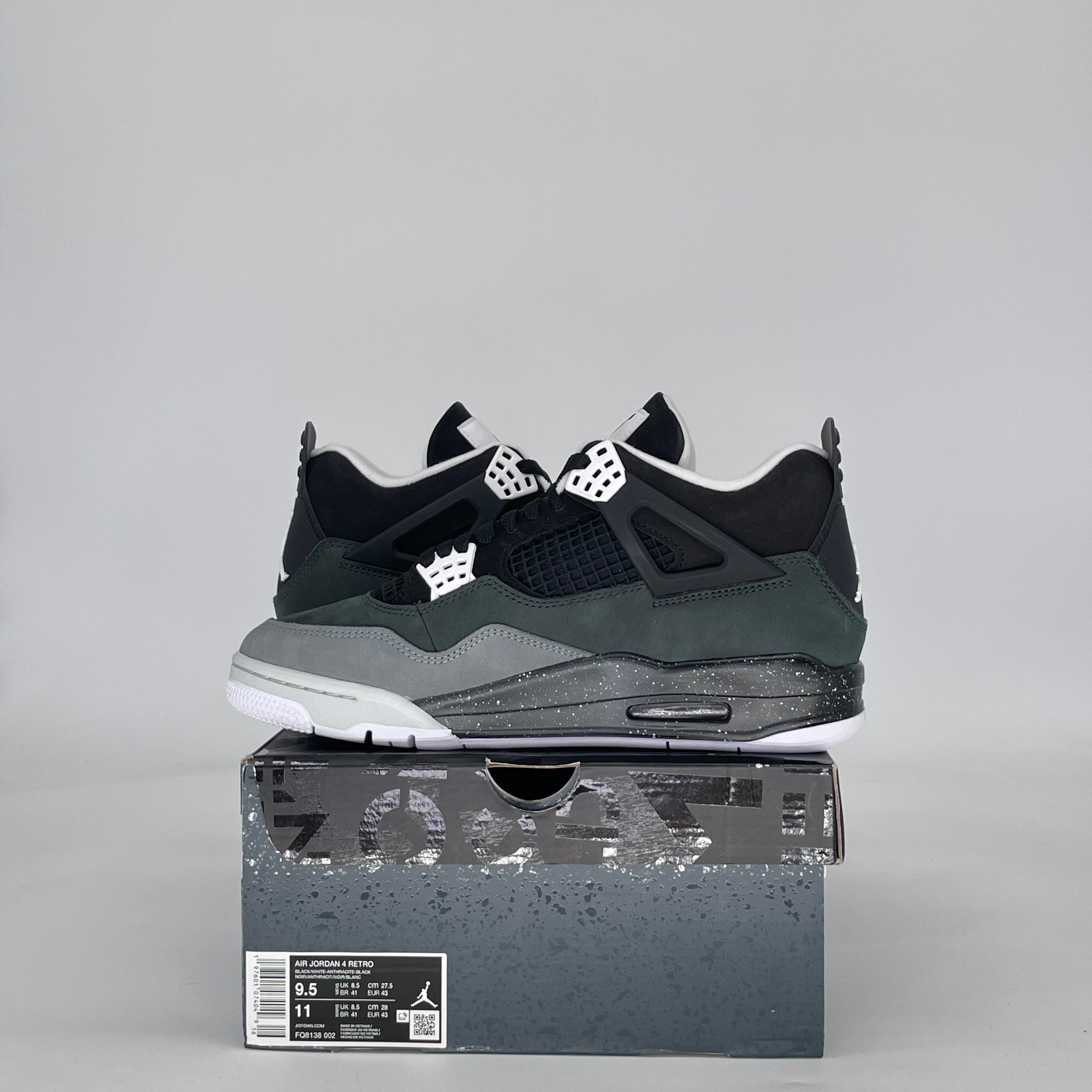 AIR JORDAN 4 FEAR (2024) FQ8138-002 SIZE 9.5/11W