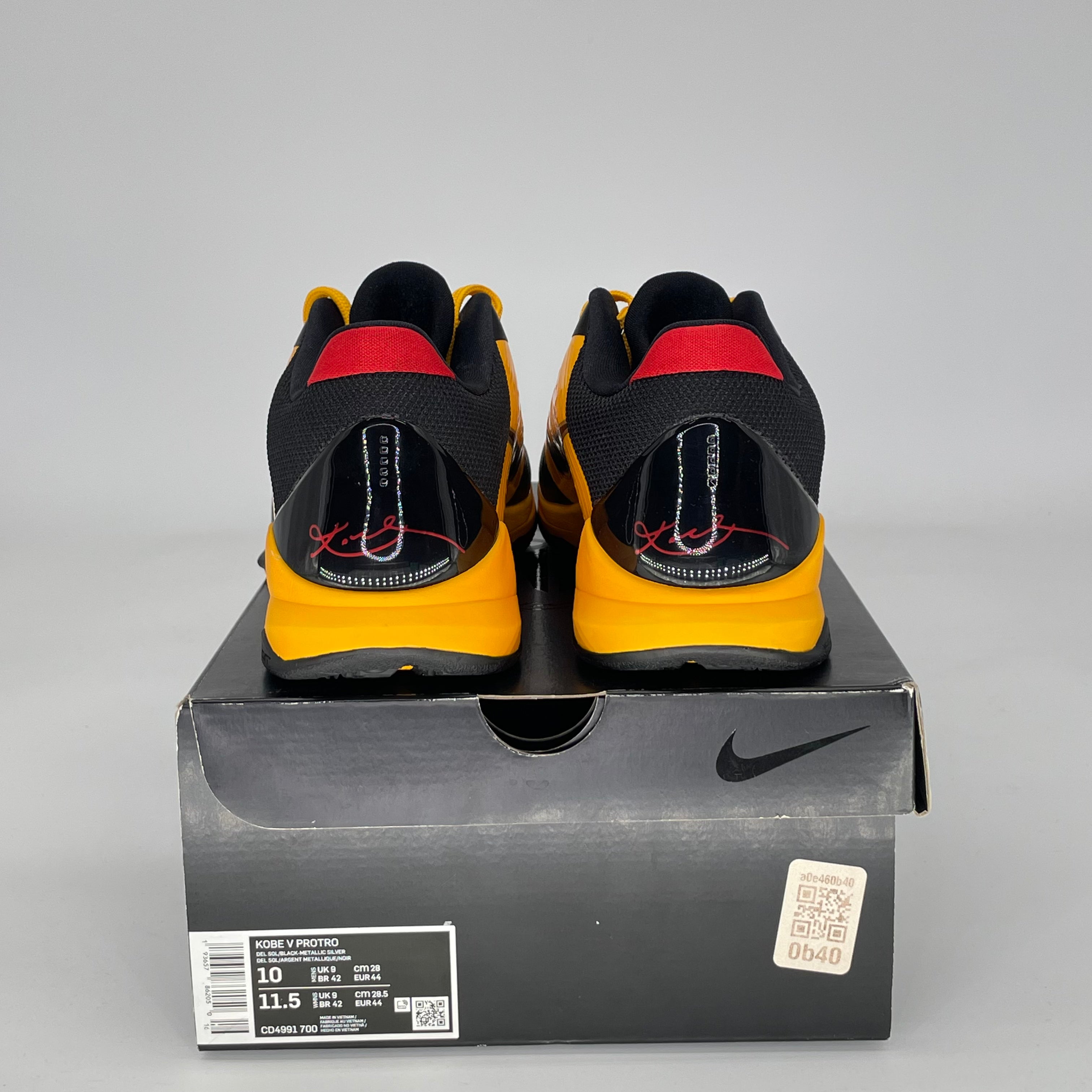 NIKE KOBE 5 PROTRO BRUCE LEE CD4991-700 SIZE 10/11.5W