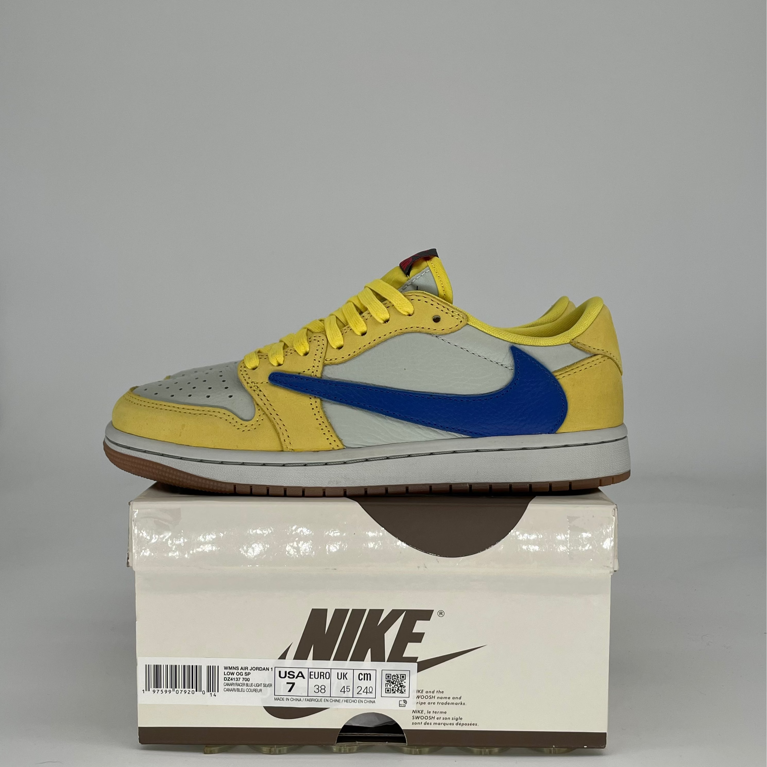 AIR JORDAN 1 TRAVIS SCOTT CANARY W DZ4137-700 SIZE 5.5/7W