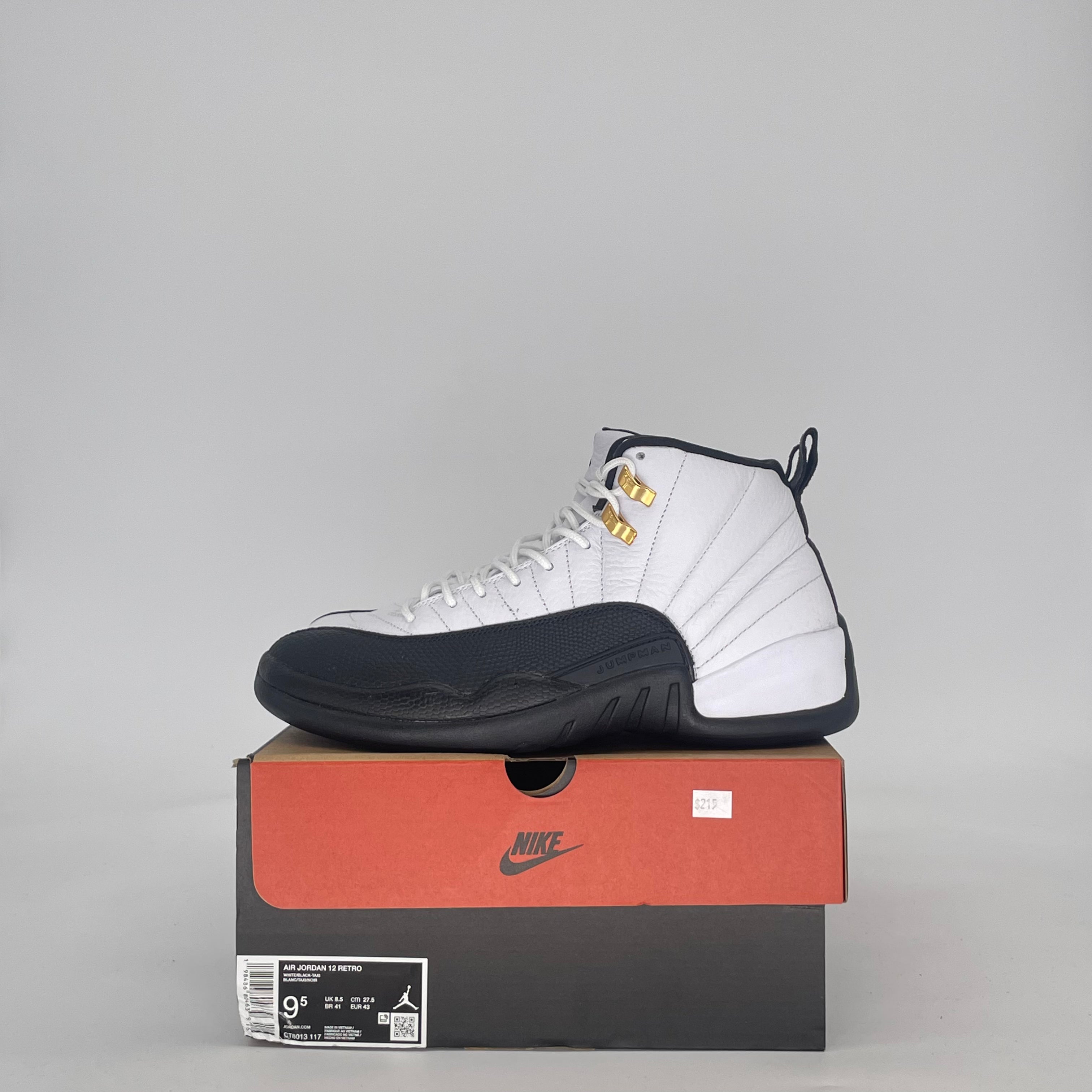 AIR JORDAN 12 TAXI CT8013-117 SIZE 9.5/11W