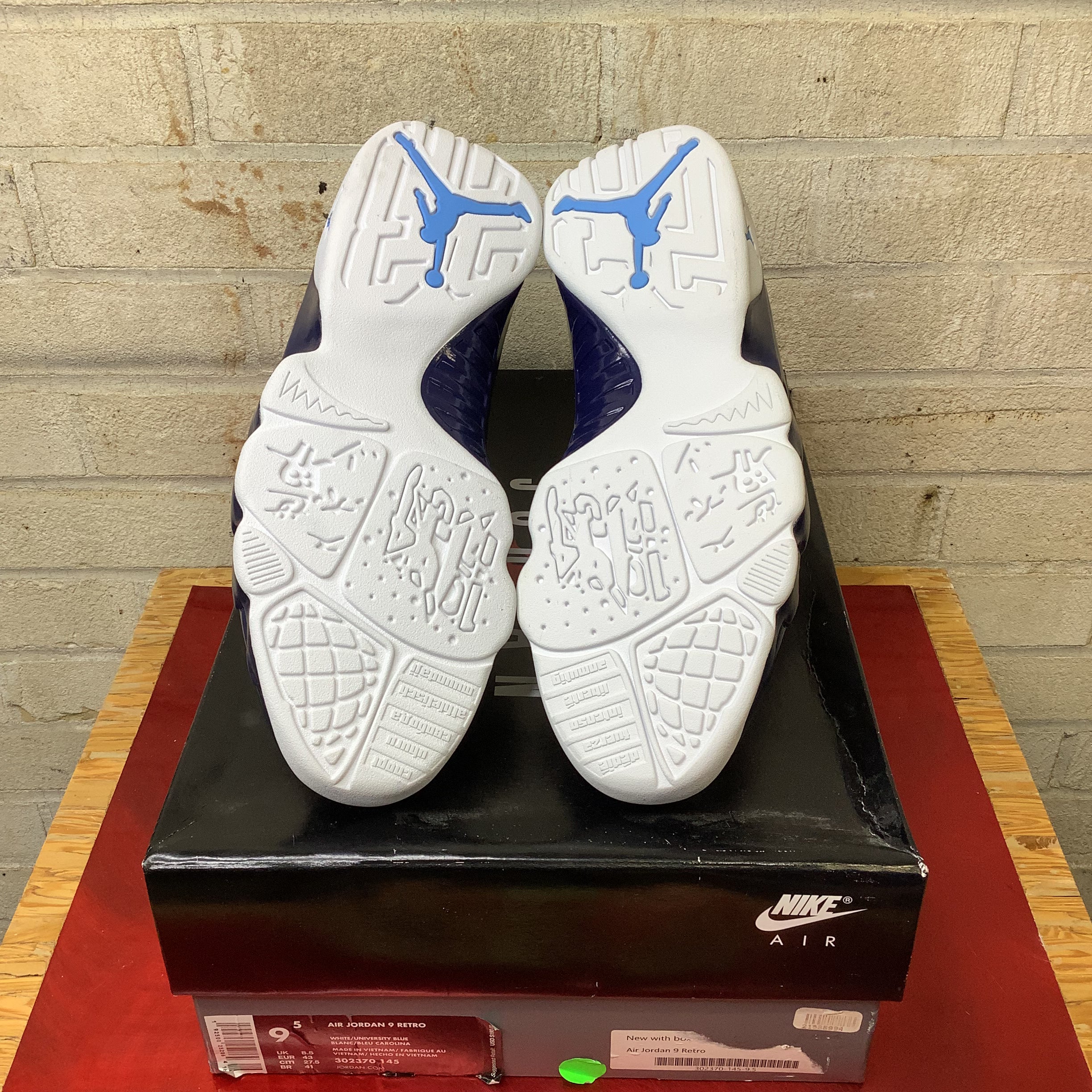 AIR JORDAN 9 PEARL BLUE SIZE 9.5 302370-145