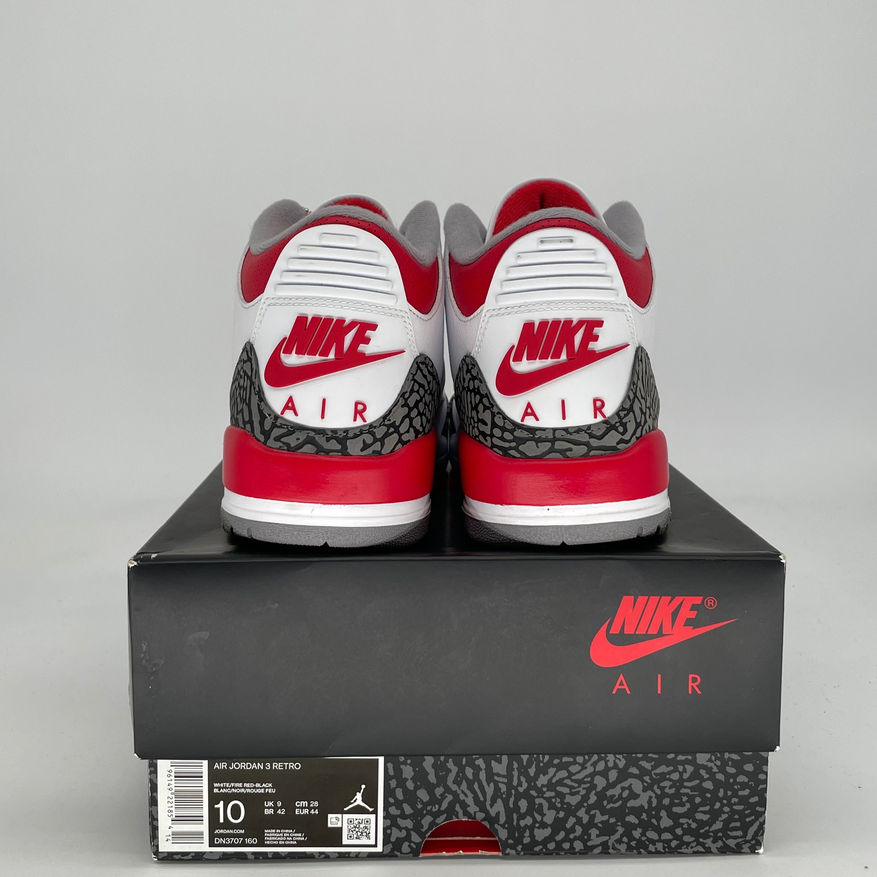 AIR JORDAN 3 FIRE RED DN3707-160 SIZE 10/11.5W