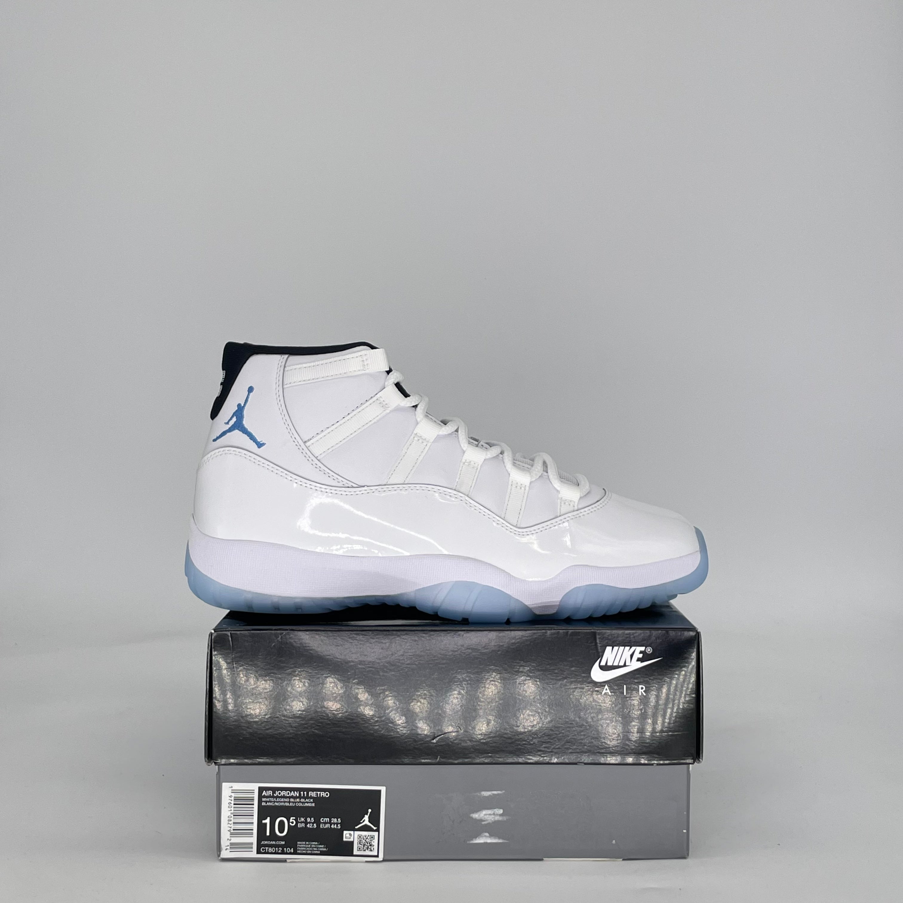 AIR JORDAN 11 LEGEND BLUE (2024) CT8012-104 SIZE 10.5/12W
