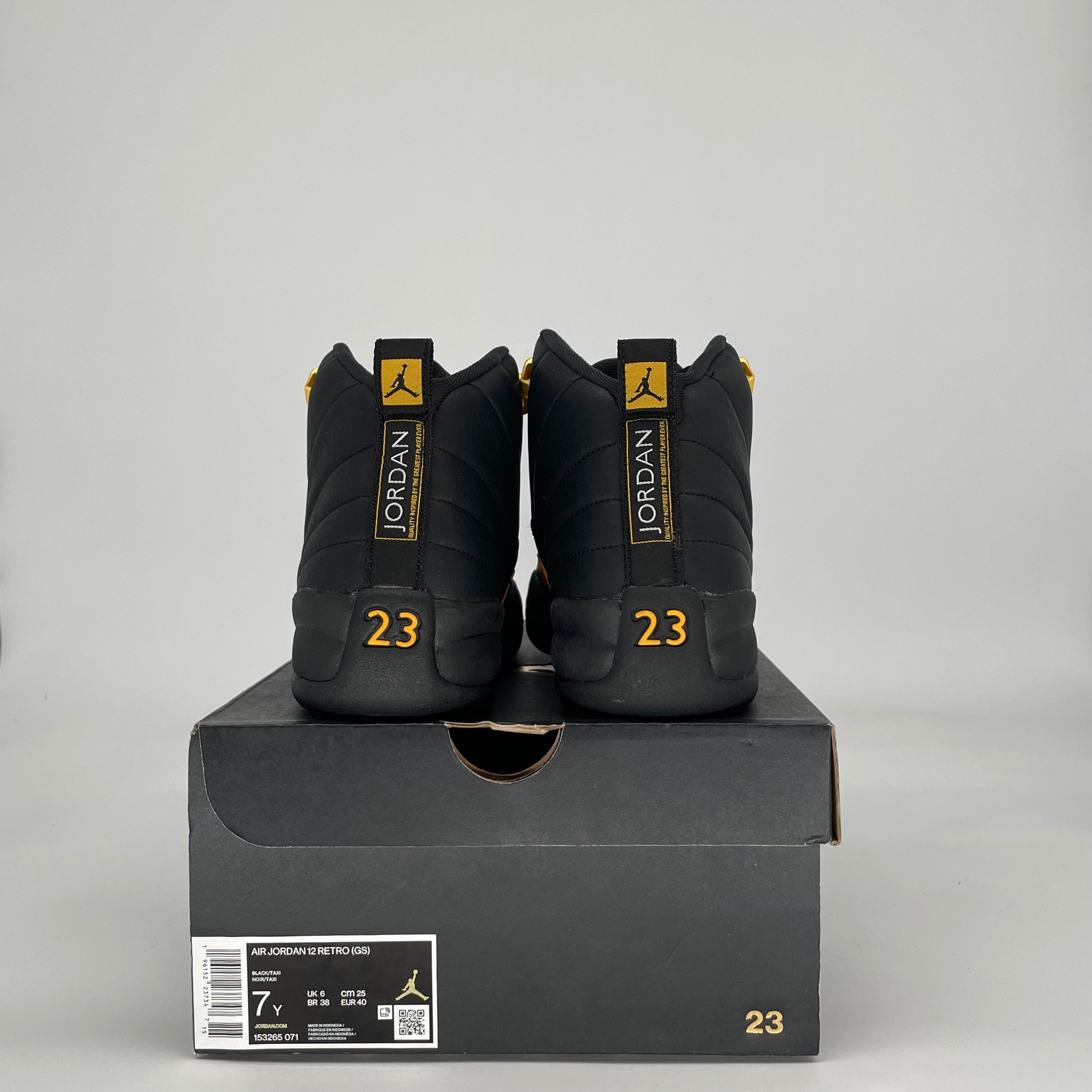 AIR JORDAN 12 BLACK TAXI 153265-071 SIZE 7/8.5W