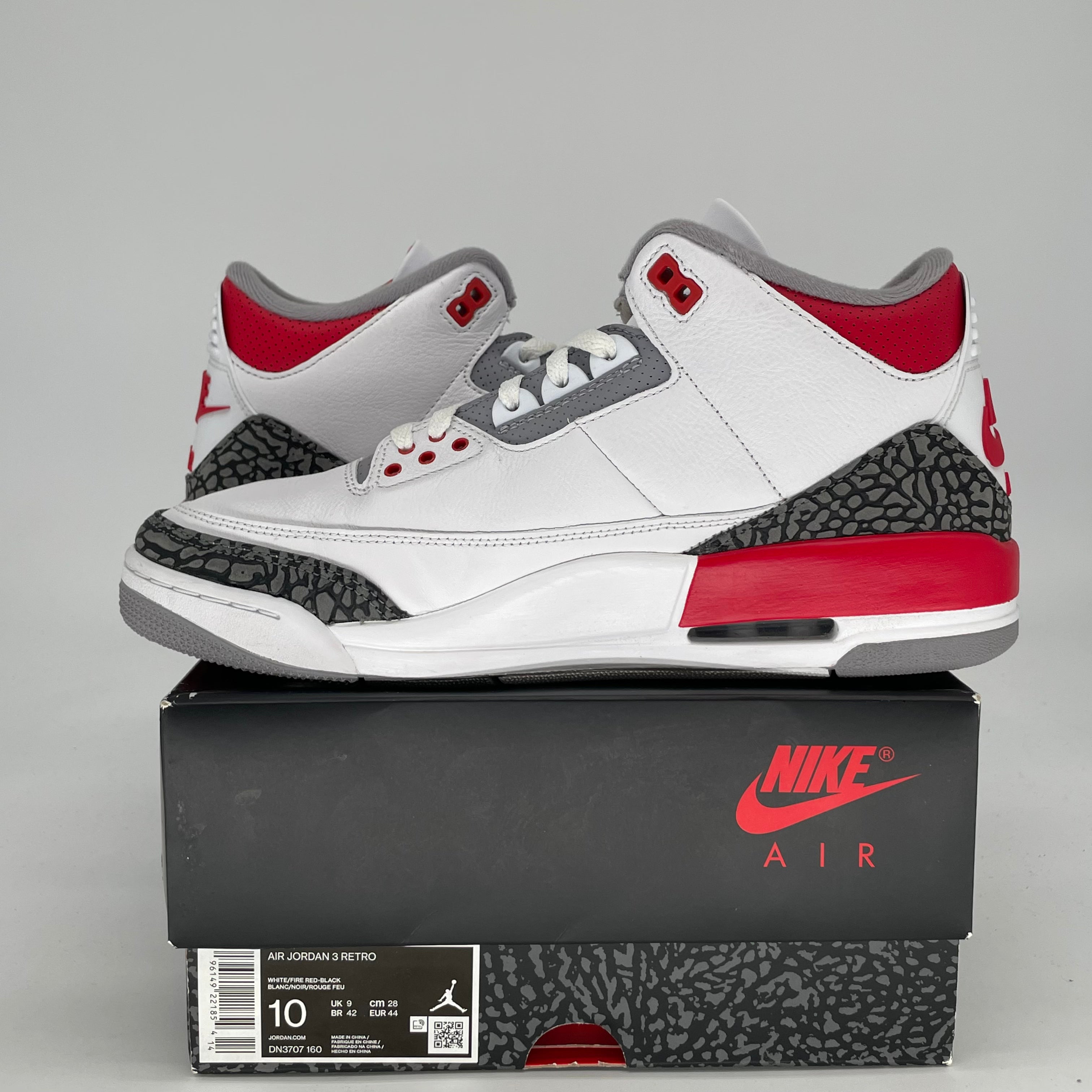 AIR JORDAN 3 FIRE RED DN3707-160 SIZE 10/11.5W