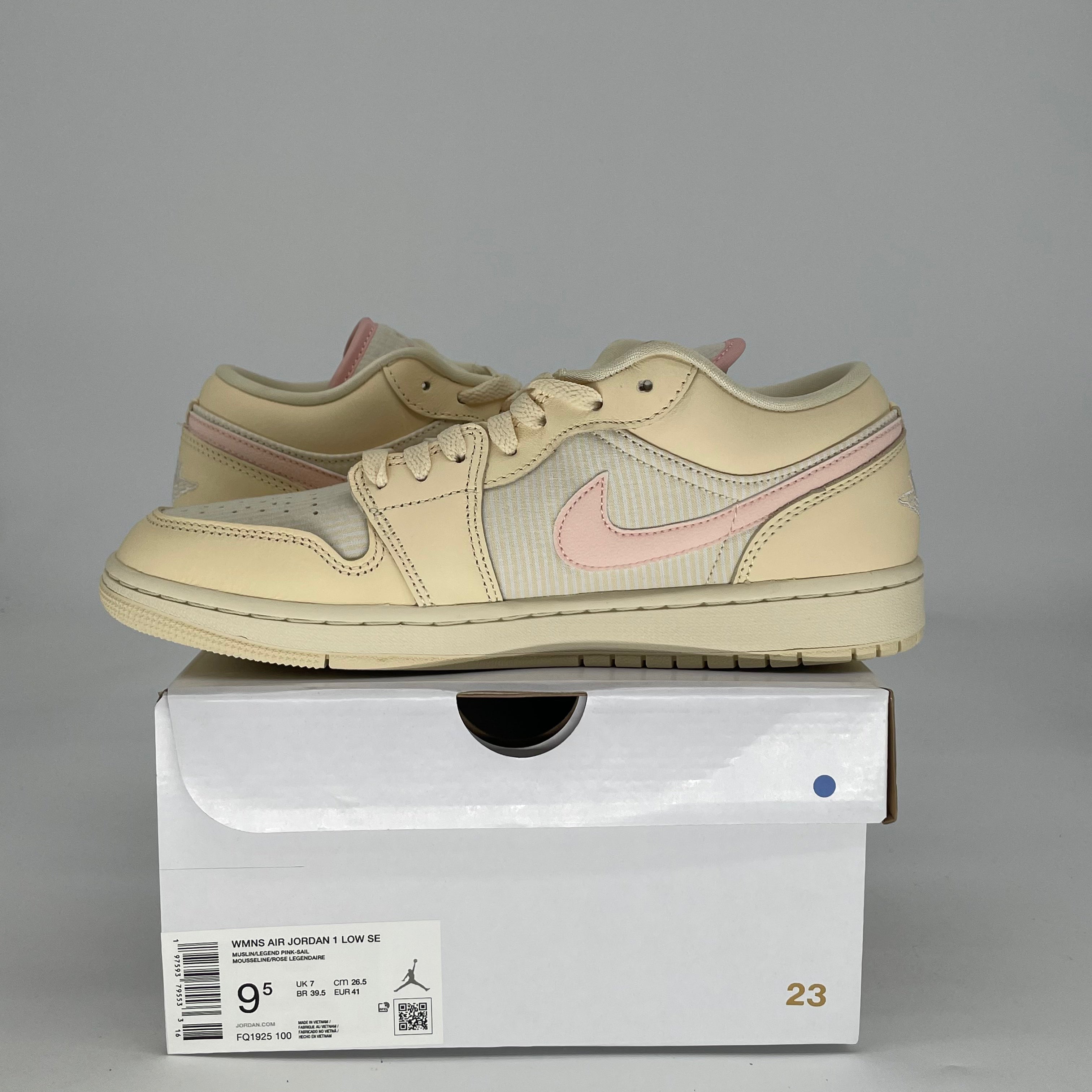 AIR JORDAN 1 LOW SEERSUCKER W FQ1925-100 SIZE 8/9.5W