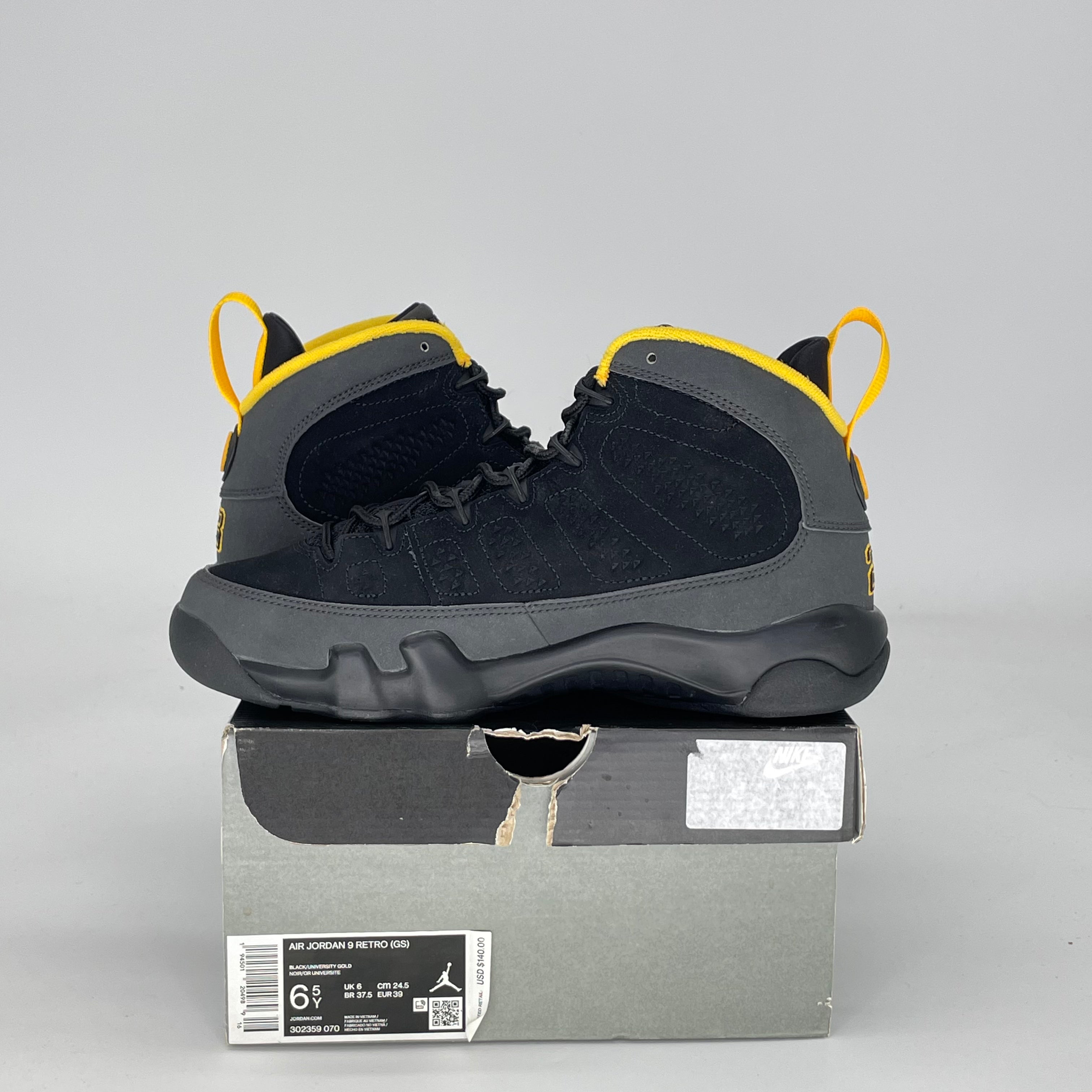 AIR JORDAN 9 DARK CHARCOAL UNIVERSITY GOLD 302359-070 SIZE 6.5/8W GS