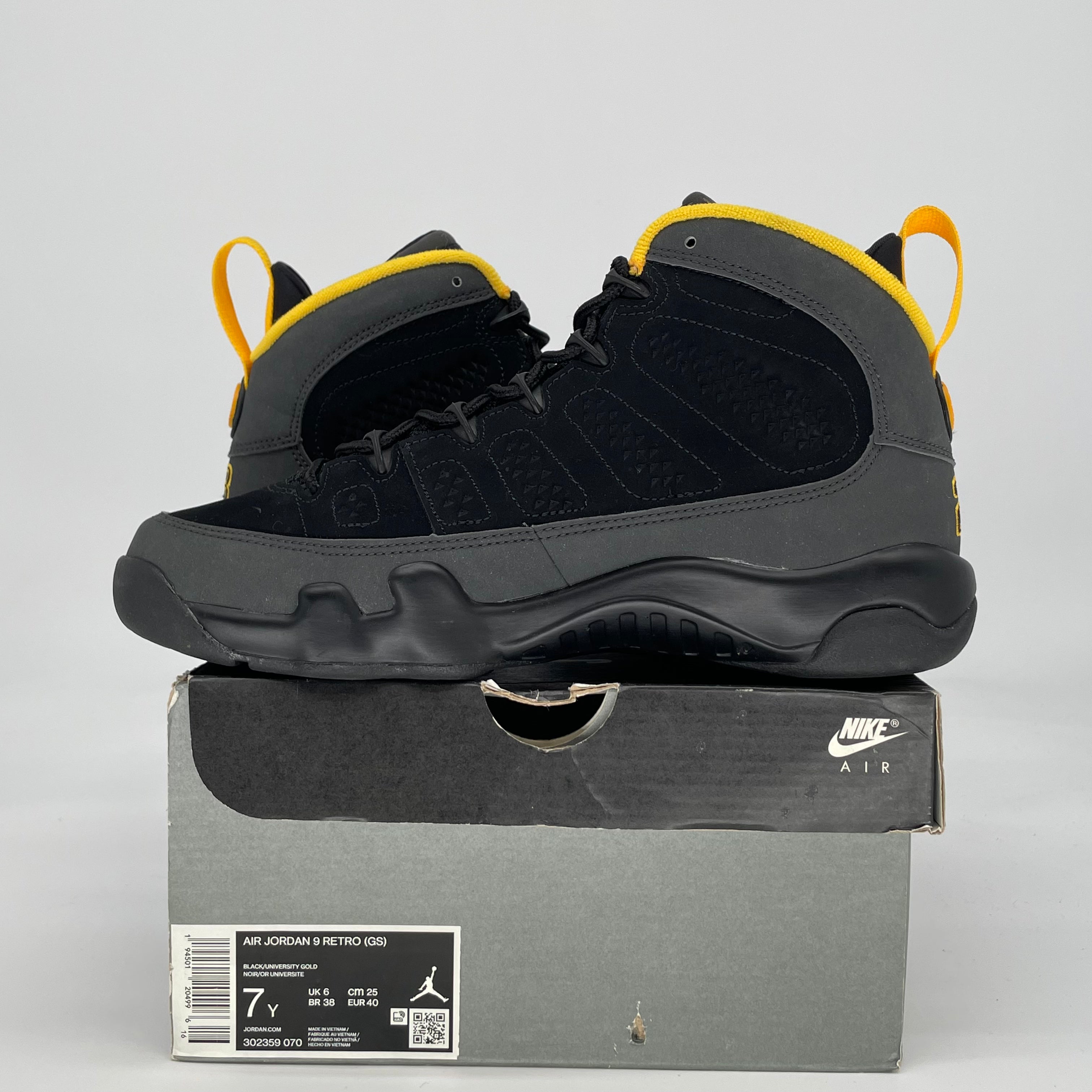 AIR JORDAN 9 DARK CHARCOAL UNIVERSITY GOLD 302359-070 SIZE 7/8.5W