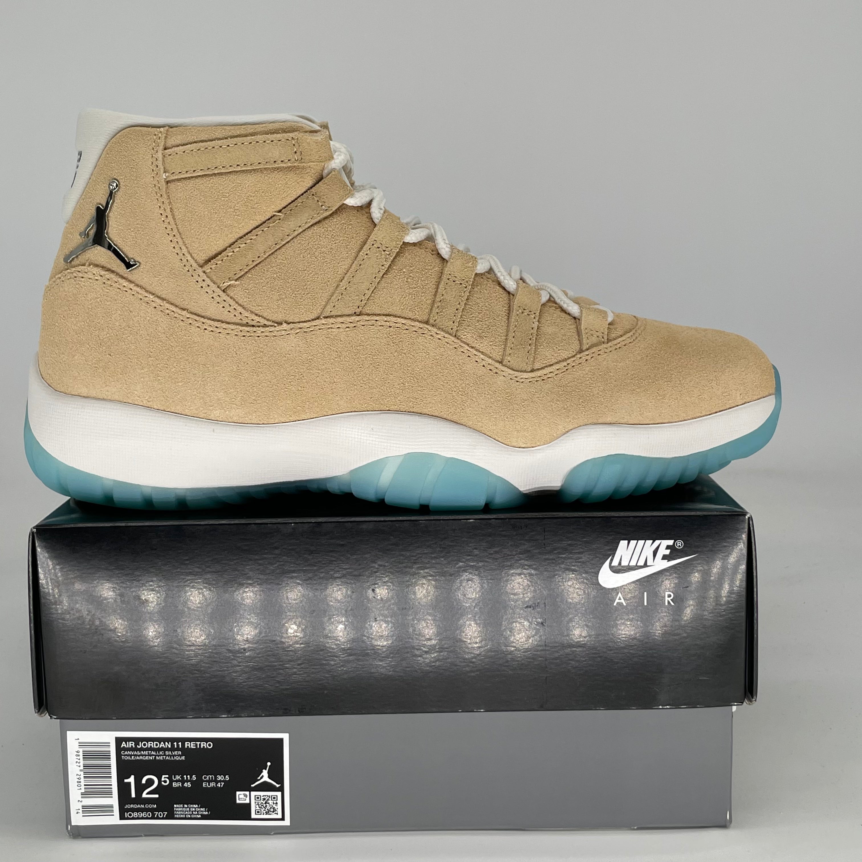 AIR JORDAN 11 RETRO H TOWN IO8960-707 SIZE 12.5/14W