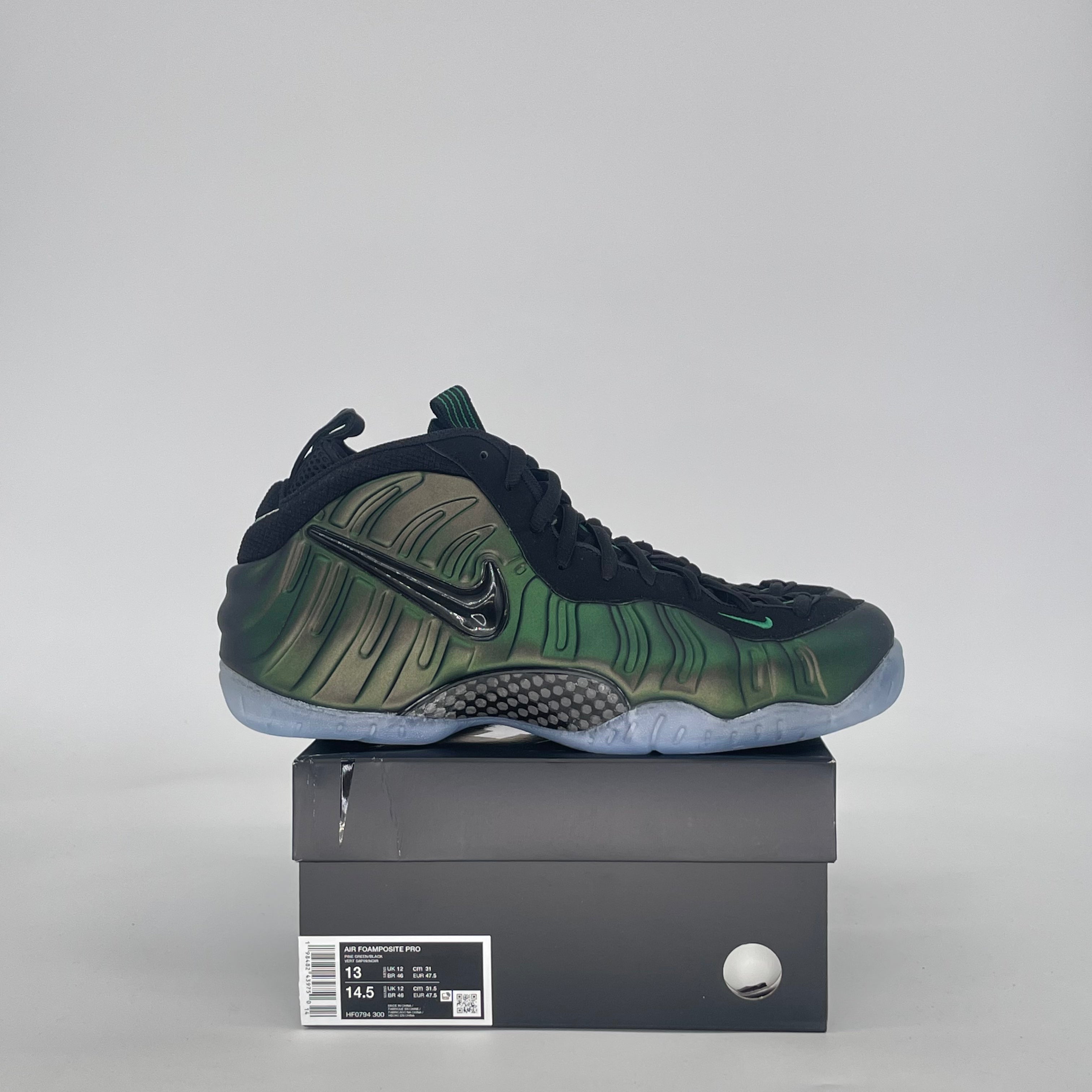 NIKE AIR FOAMPOSITE PRO PINE GREEN HF0794-300 SIZE 13/14.5W