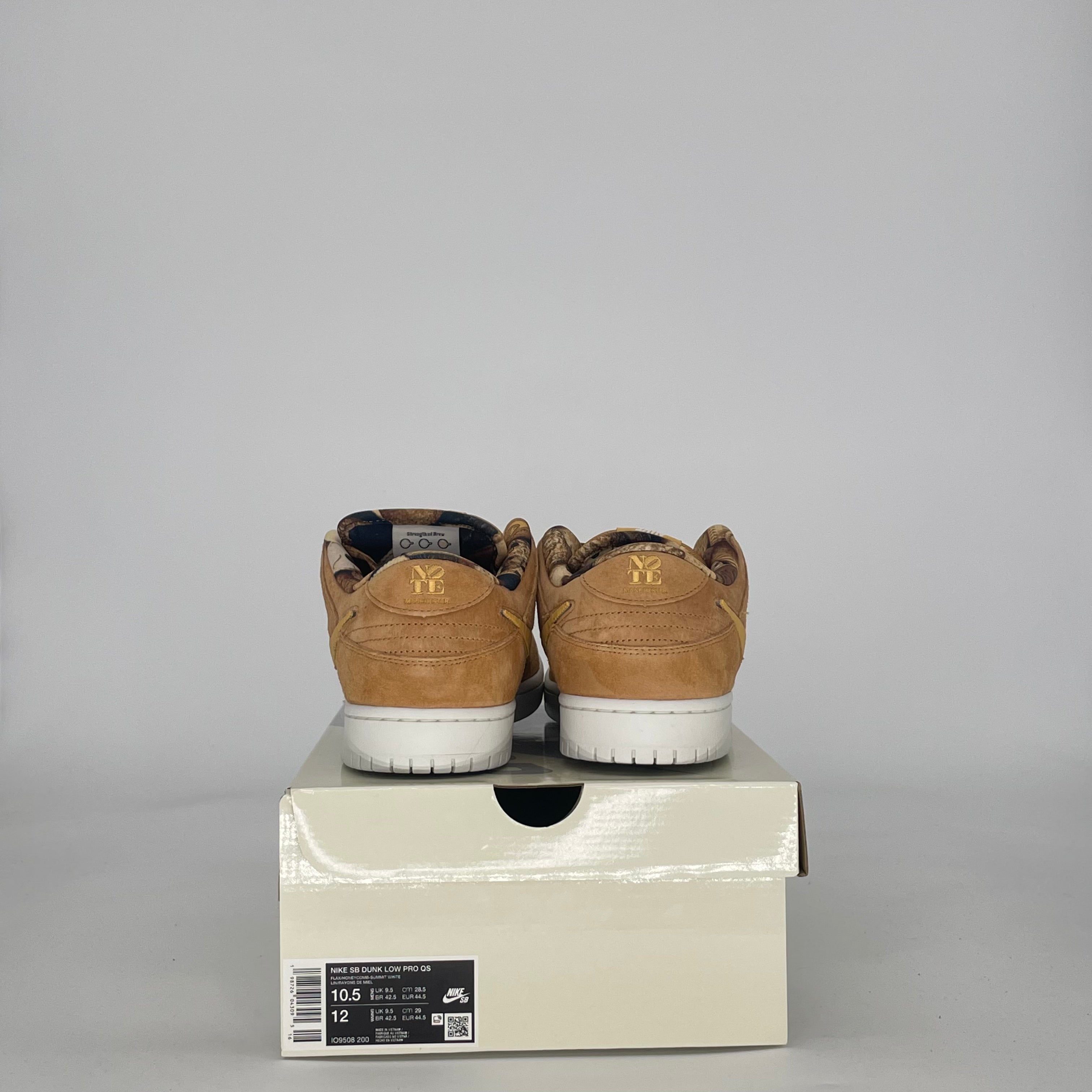 NIKE SB DUNK LOW PRO NOTE SHOP MANCHESTER BREW AND BISCUITS IO9508-200 SIZE 10.5/12W