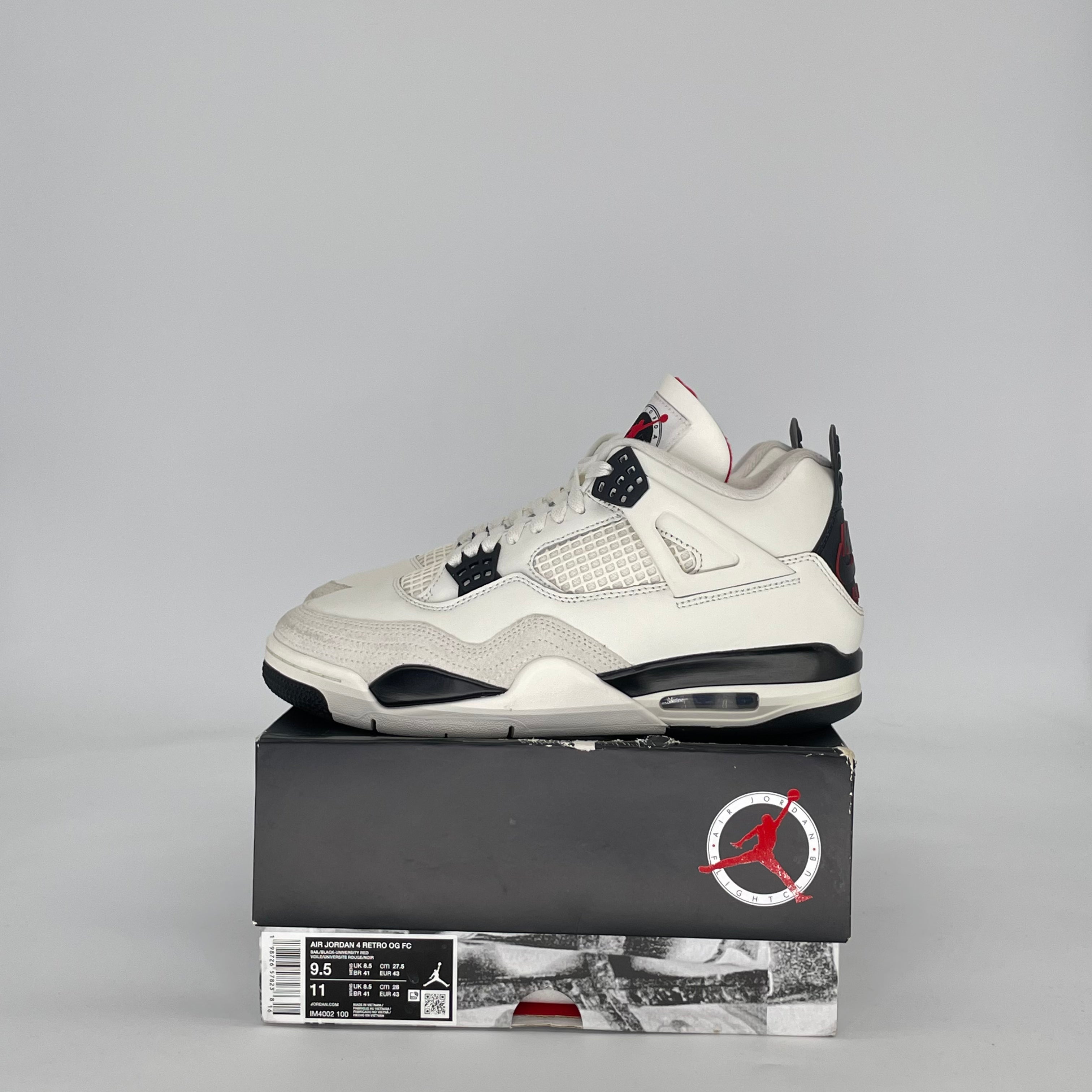 AIR JORDAN 4 FLIGHT CLUB IM4002-100 SIZE 9.5/11W