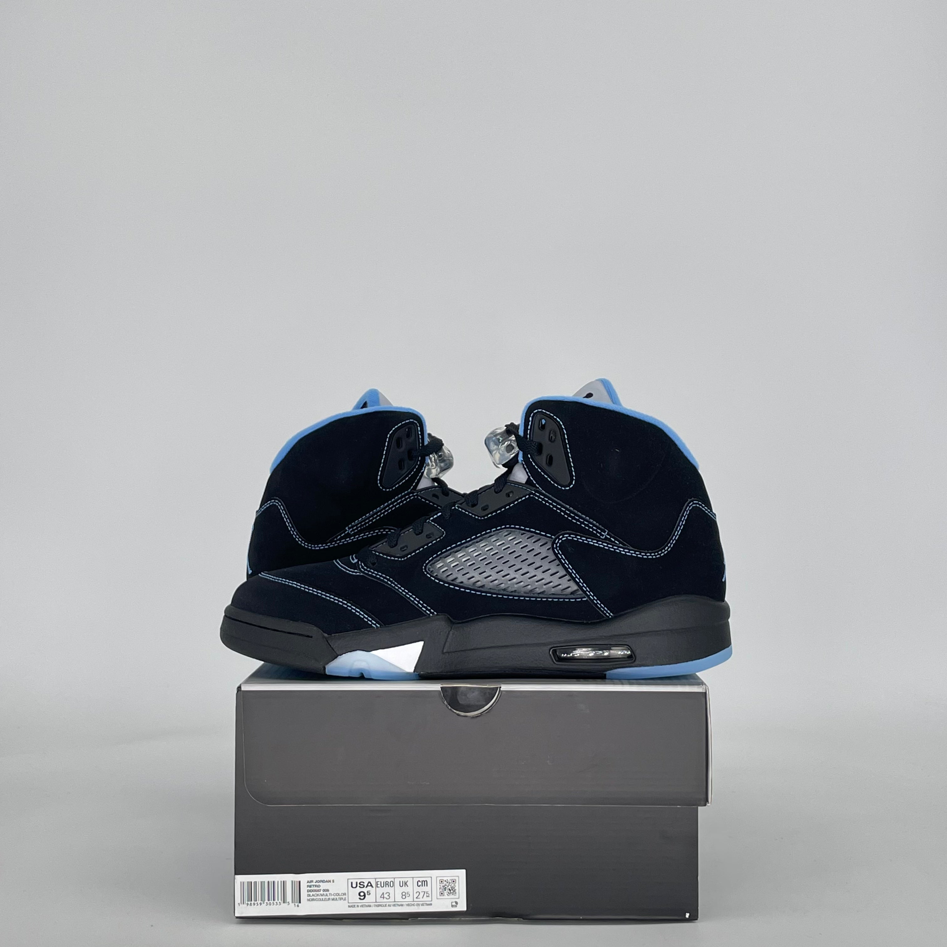 AIR JORDAN 5 BLACK UNIVERSITY BLUE DD0587-008 SIZE 9.5/11W