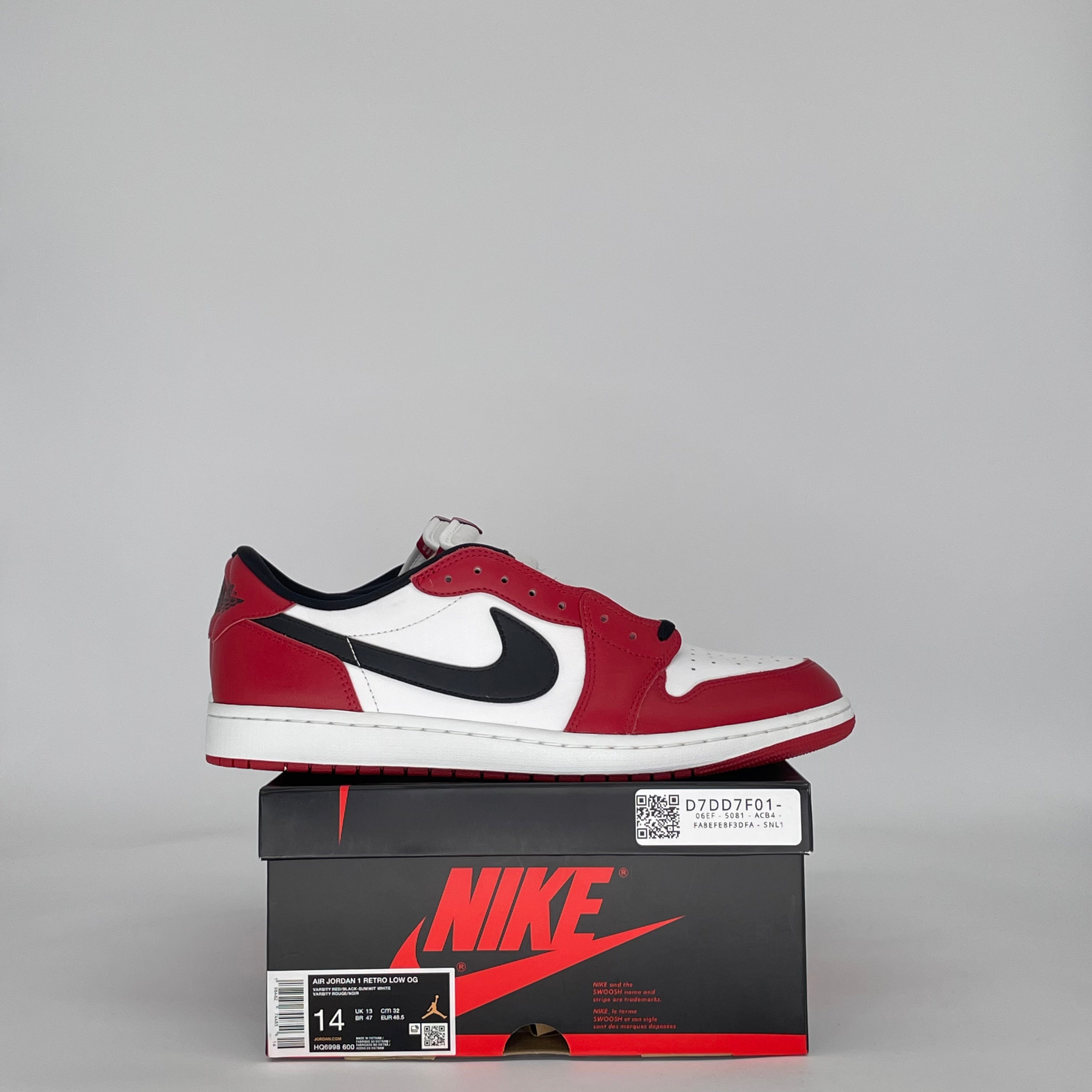 AIR JORDAN 1 LOW CHICAGO HQ6998-600 SIZE 14/15.5W