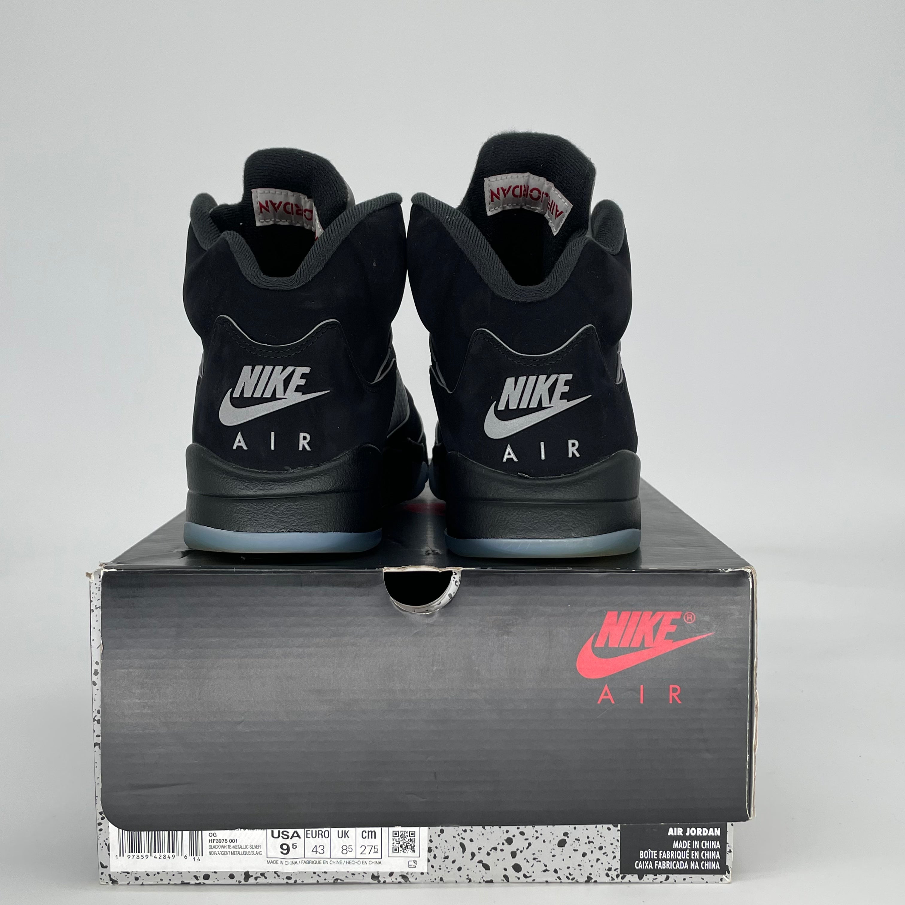AIR JORDAN 5 BLACK METALLIC REIMAGINED HF3975-001 SIZE 9.5/11W