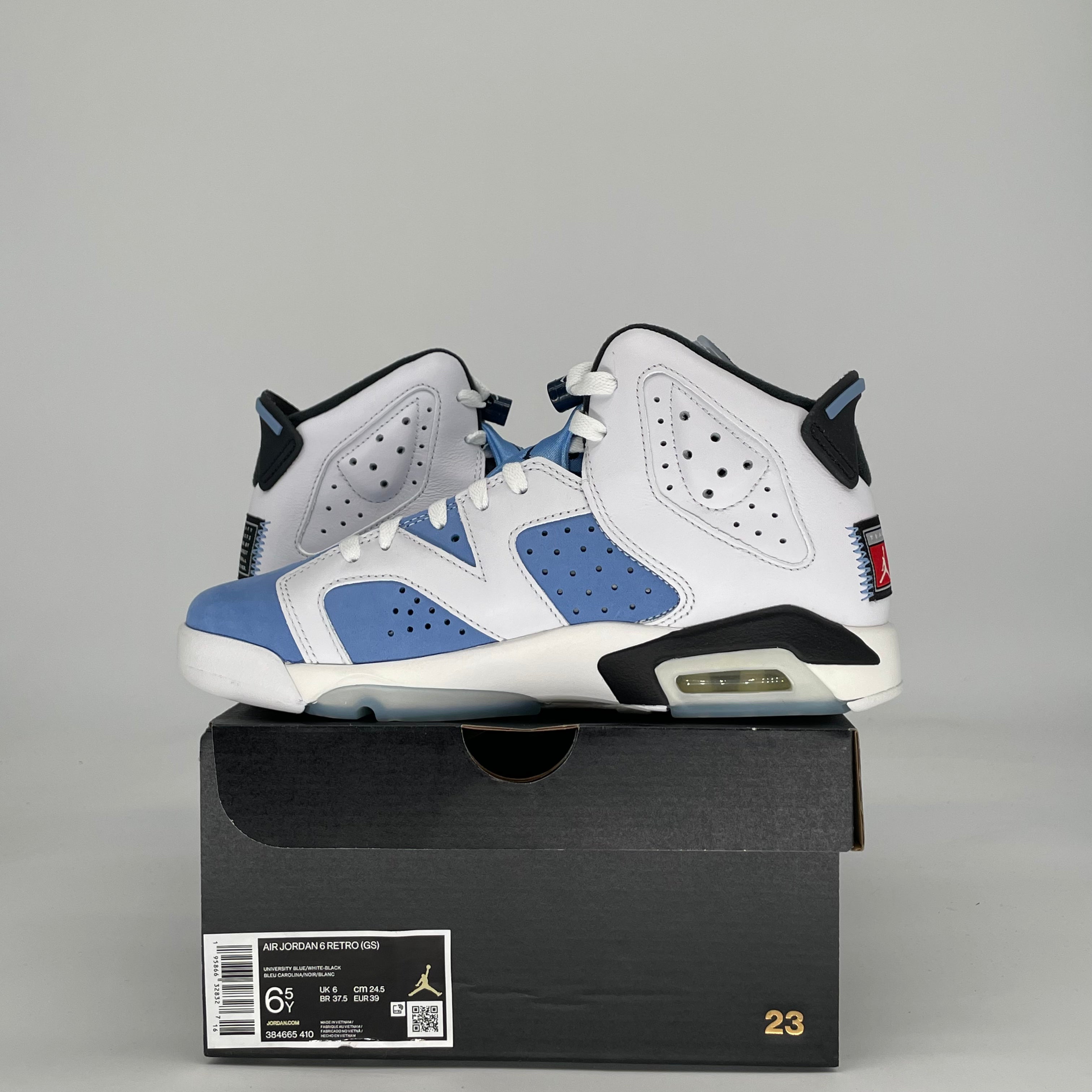 AIR JORDAN 6 UNC WHITE 384665-410 SIZE 6.5/8W