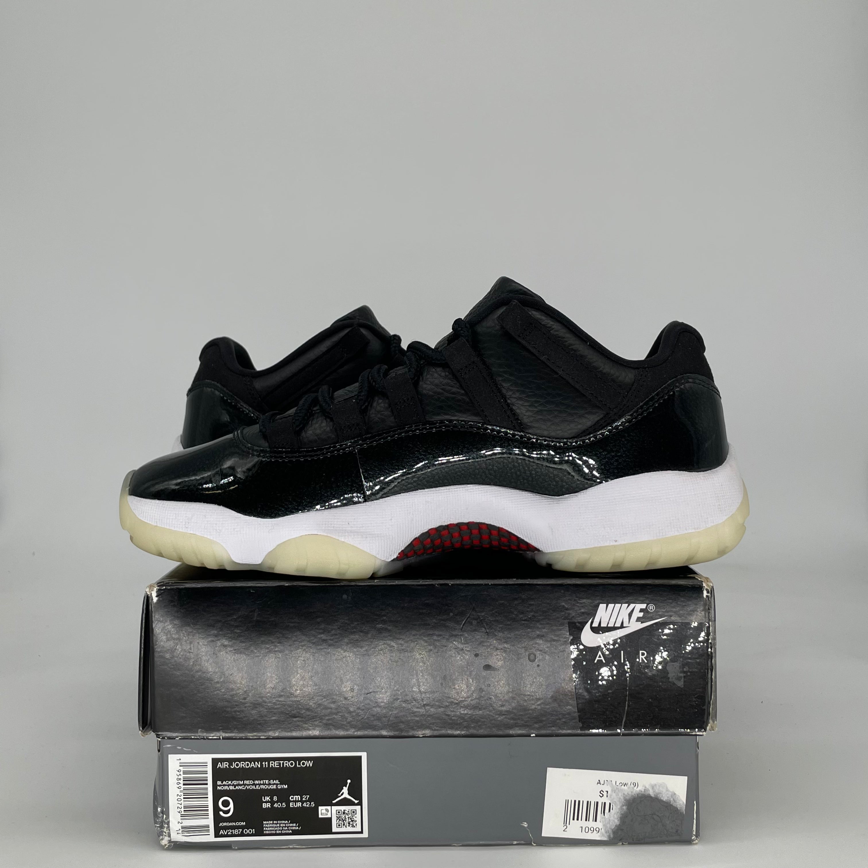 AIR JORDAN 11 LOW 72-10 AV2187-001 SIZE 9/10.5W