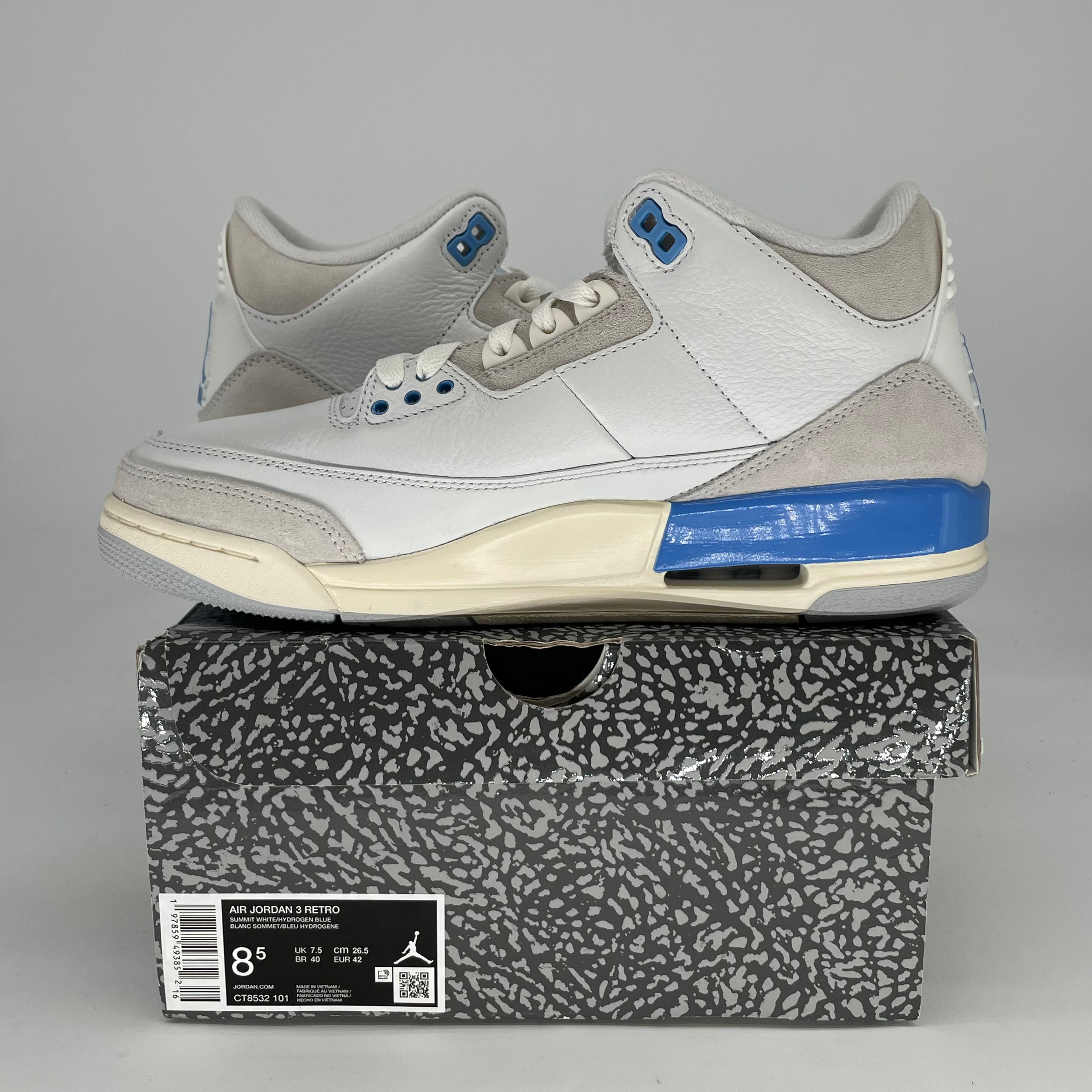 AIR JORDAN 3 LUCKY SHORTS CT8532-101 SIZE 8.5/10W