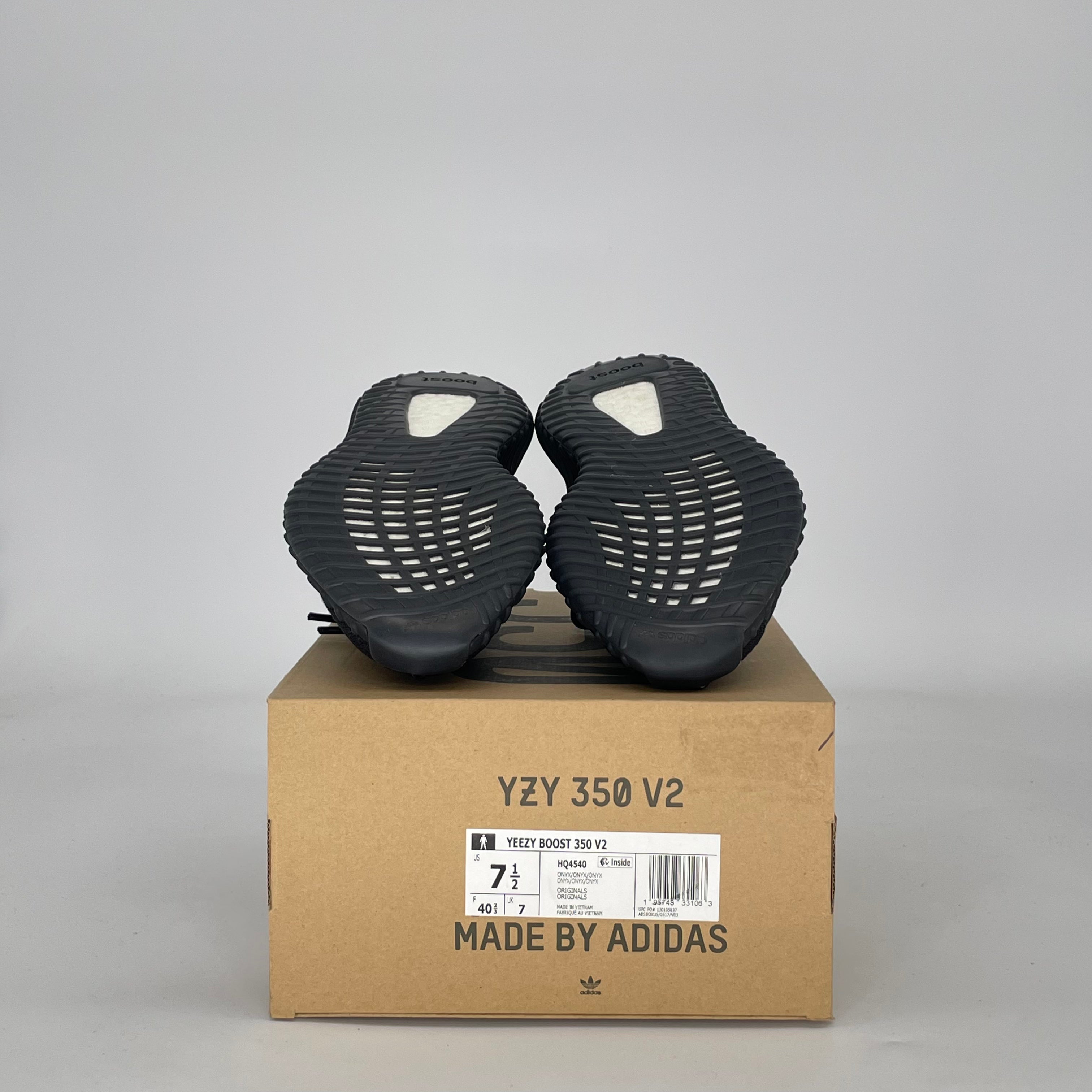 ADIDAS YEEZY BOOST 350 V2 ONYX HQ4540 SIZE 7.5/9W GS