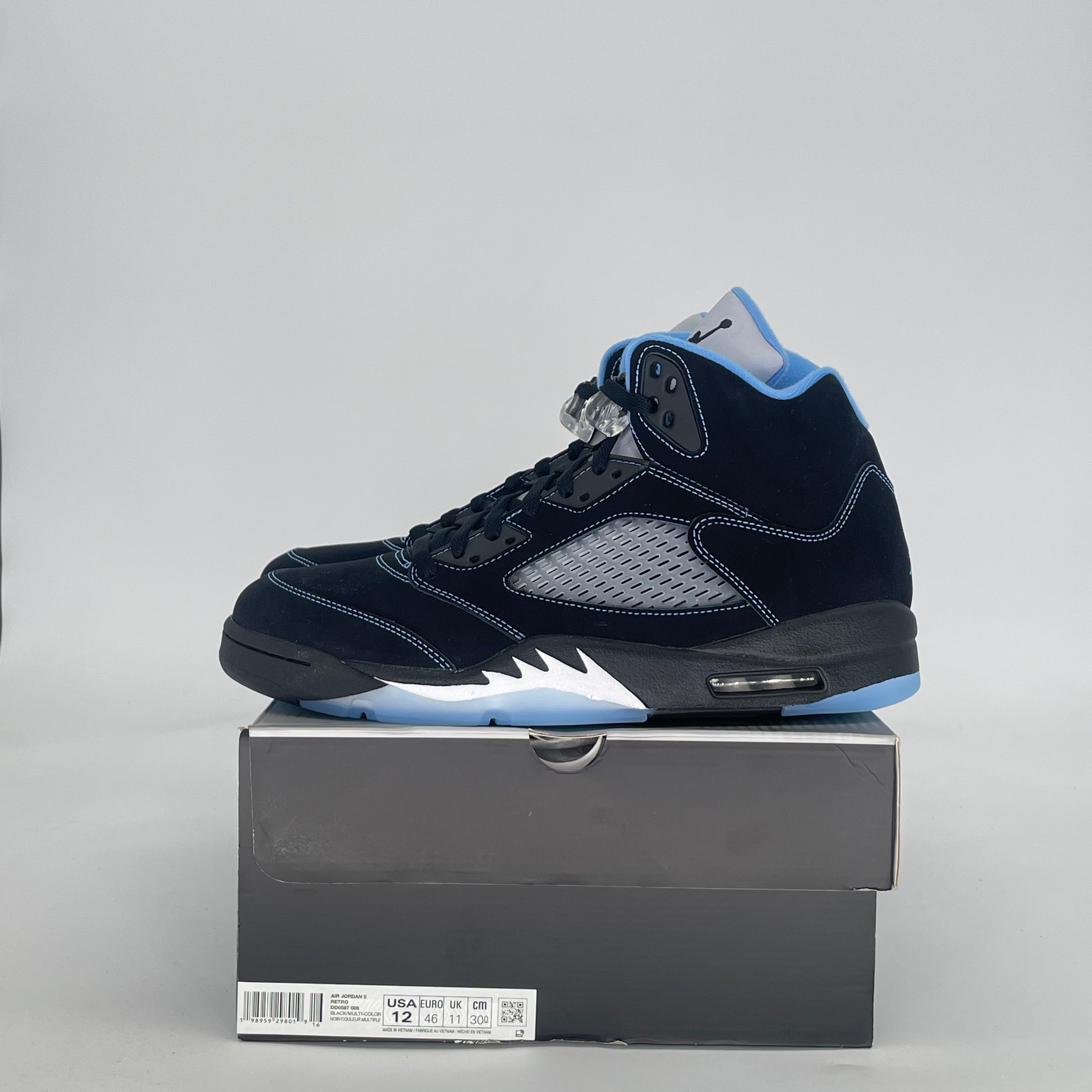AIR JORDAN 5 BLACK UNIVERSITY BLUE DD0587-008 SIZE 12/13.5W