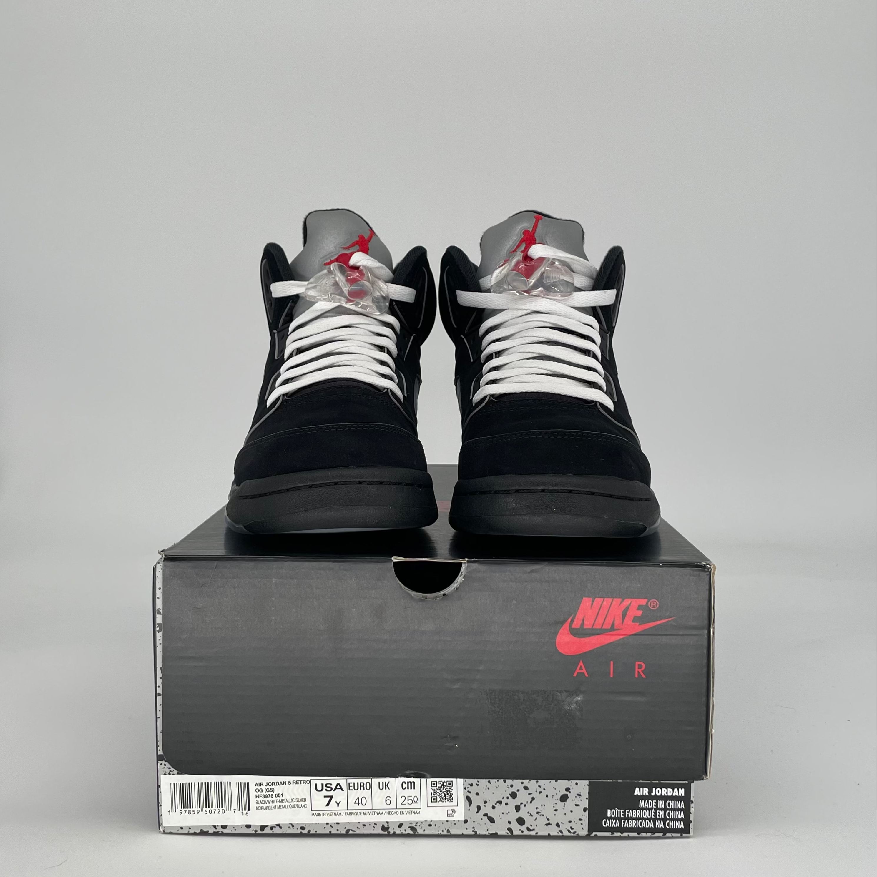 AIR JORDAN 5 BLACK METALLIC REIMAGINED HF3976-001 SIZE 7/8.5W