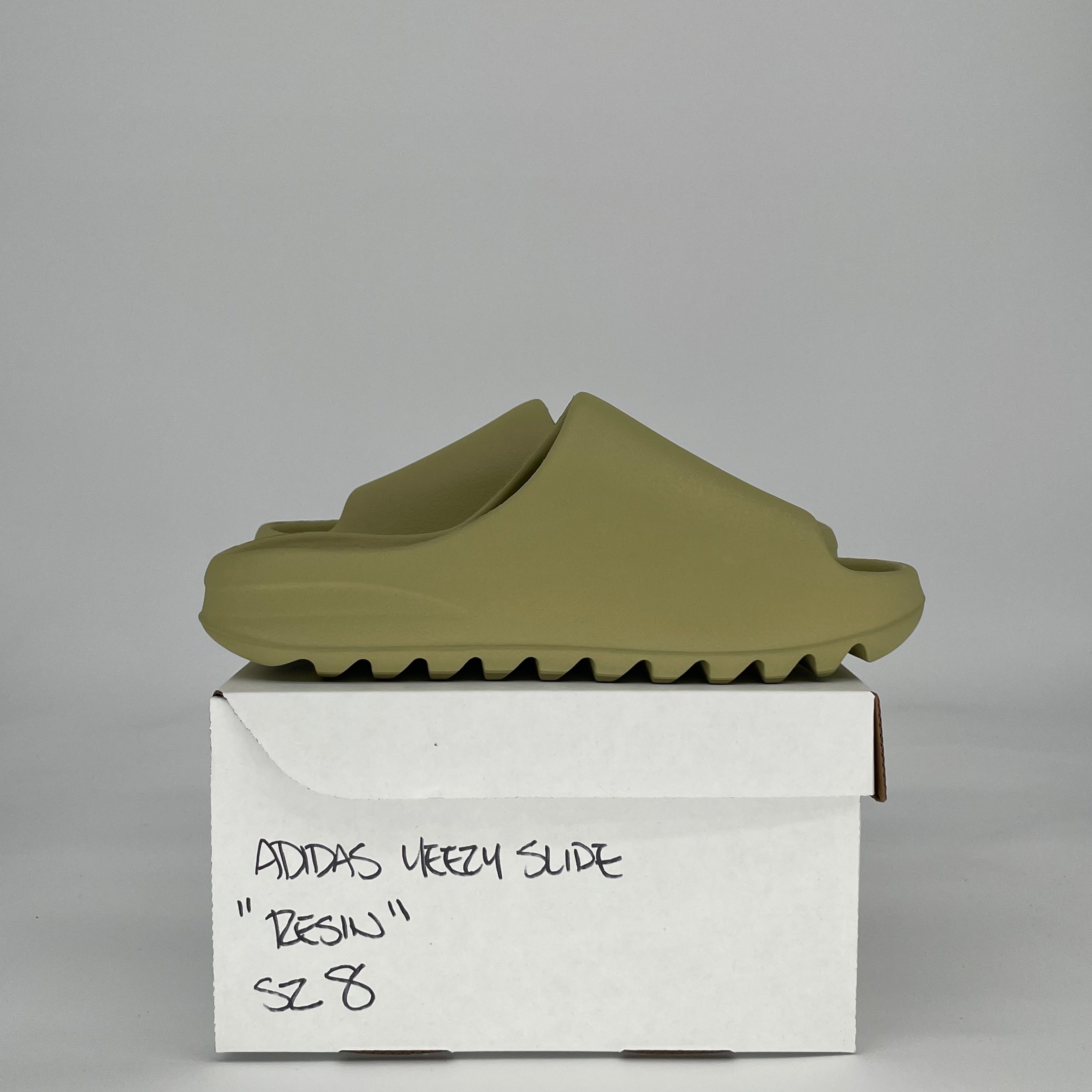 ADIDAS YEEZY SLIDE RESIN FZ5904 SIZE 8/9.5W