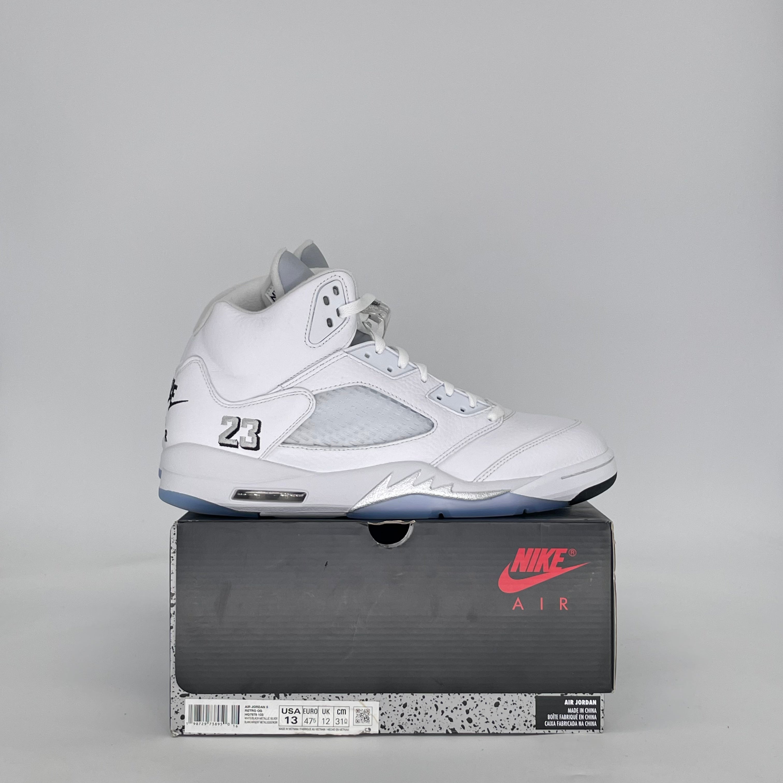 AIR JORDAN 5 WHITE METALLIC HQ7978-103 SIZE 13/14.5W