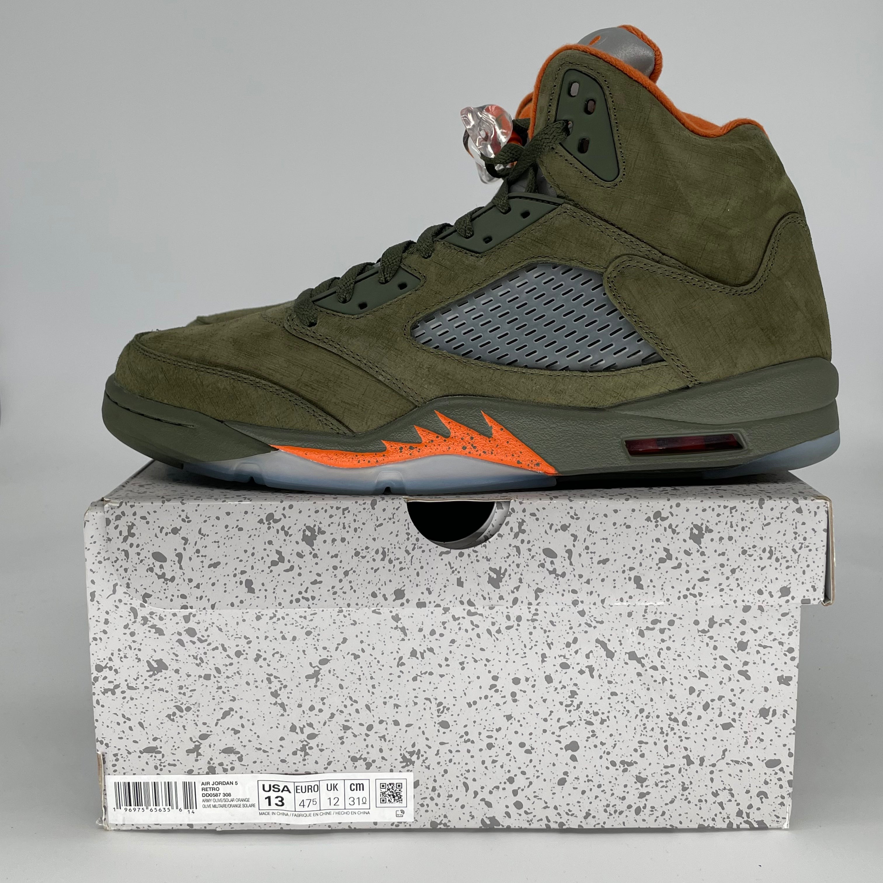 AIR JORDAN 5 OLIVE DD0587-308 SIZE 13/14.5W