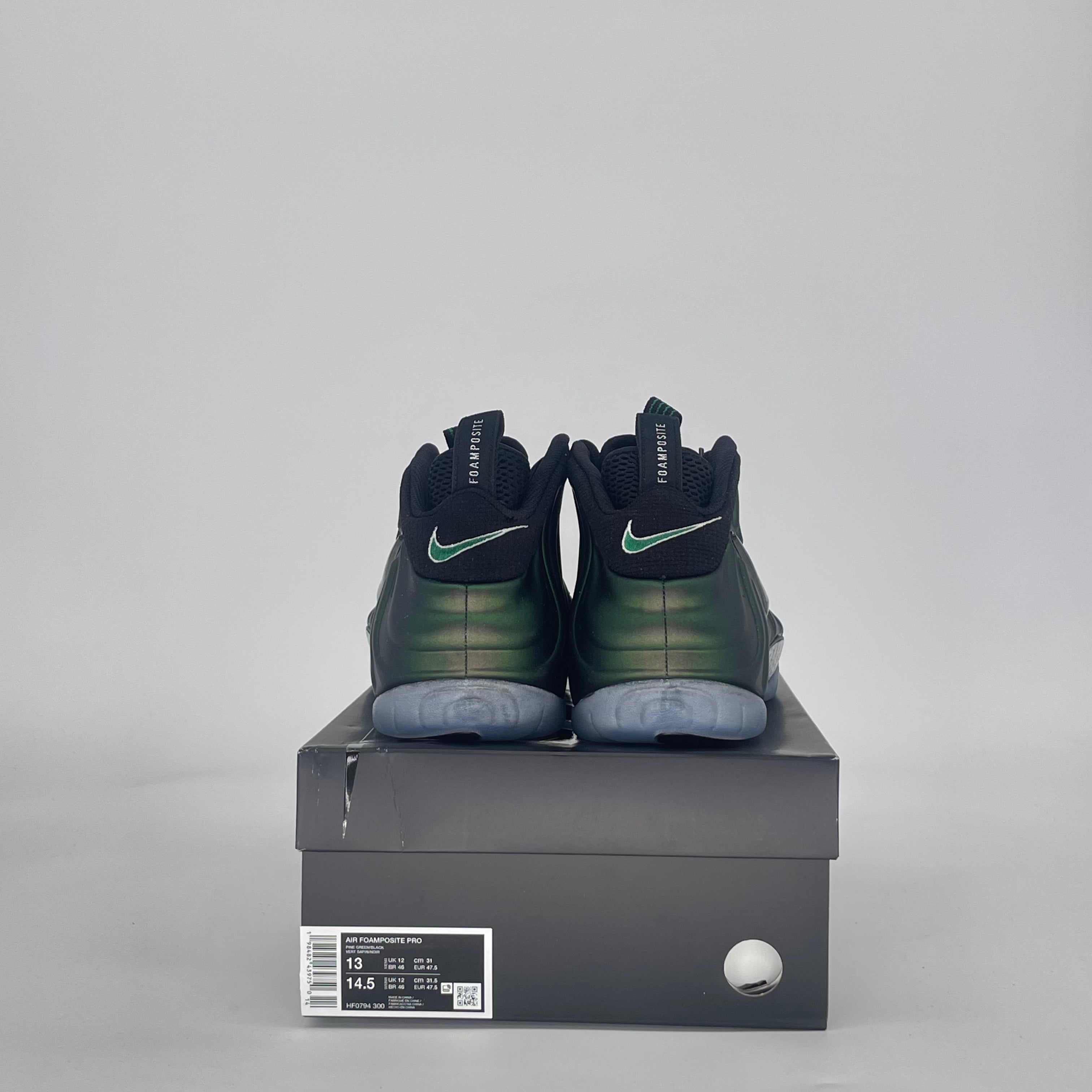 NIKE AIR FOAMPOSITE PRO PINE GREEN HF0794-300 SIZE 13/14.5W