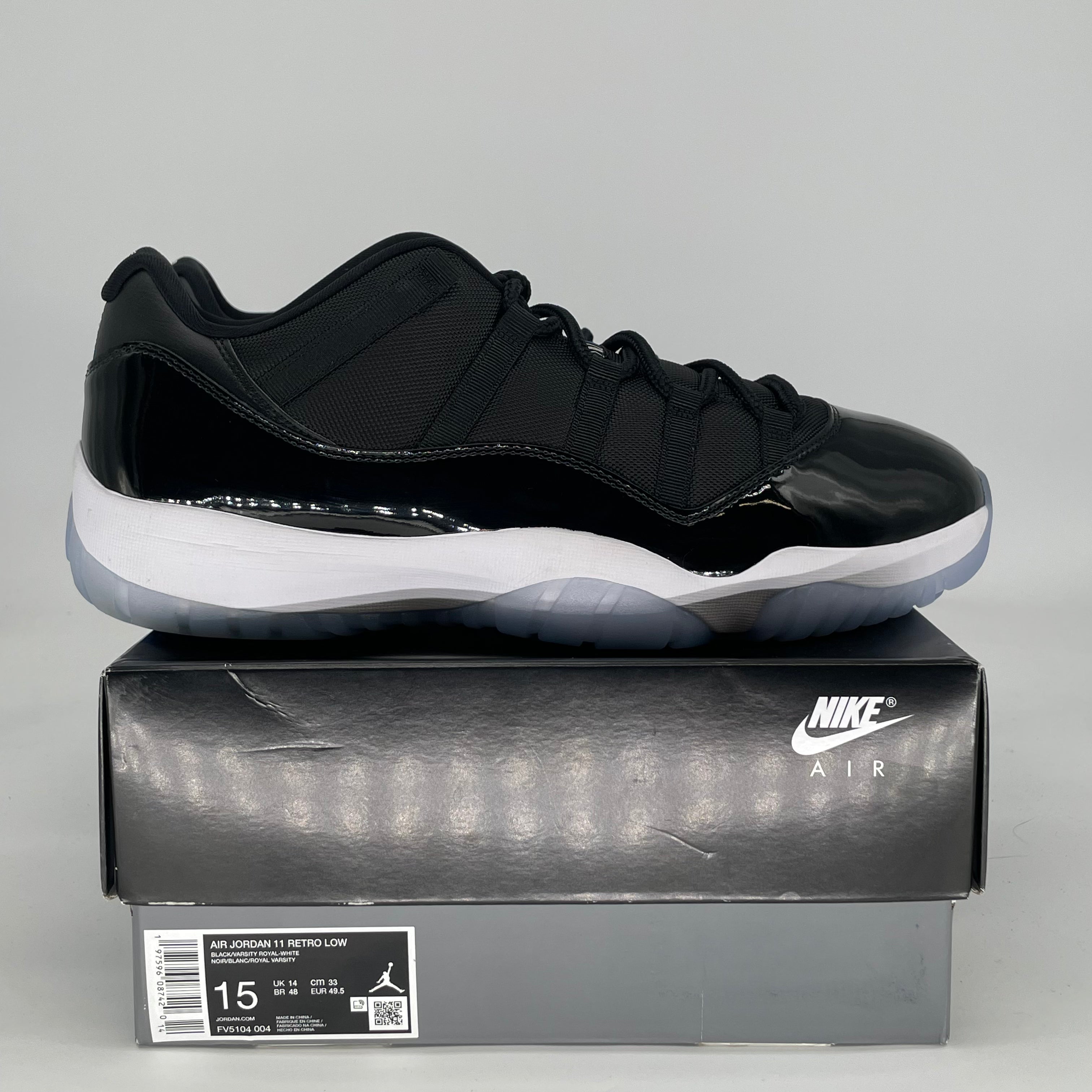 AIR JORDAN 11 LOW SPACE JAM FV5104-004 SIZE 15/16.5W