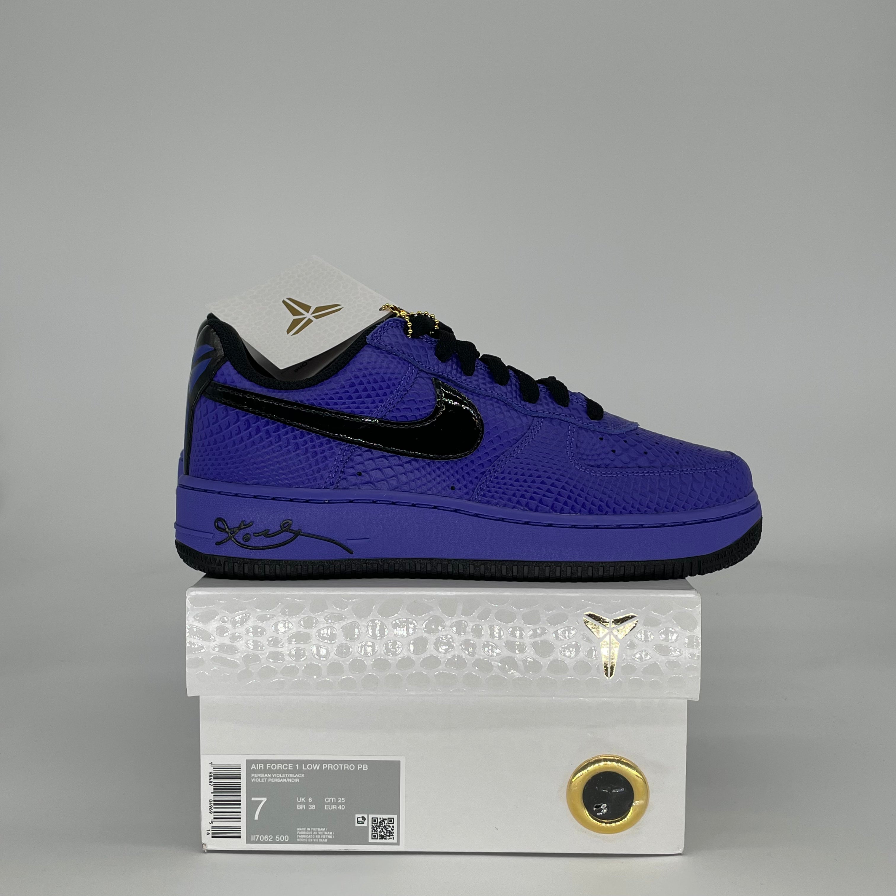 NIKE AIR FORCE 1 LOW PROTRO KOBE BRYANT X FC BARCELONA PERSIAN VIOLET II7062-500 SIZE 7/8.5W