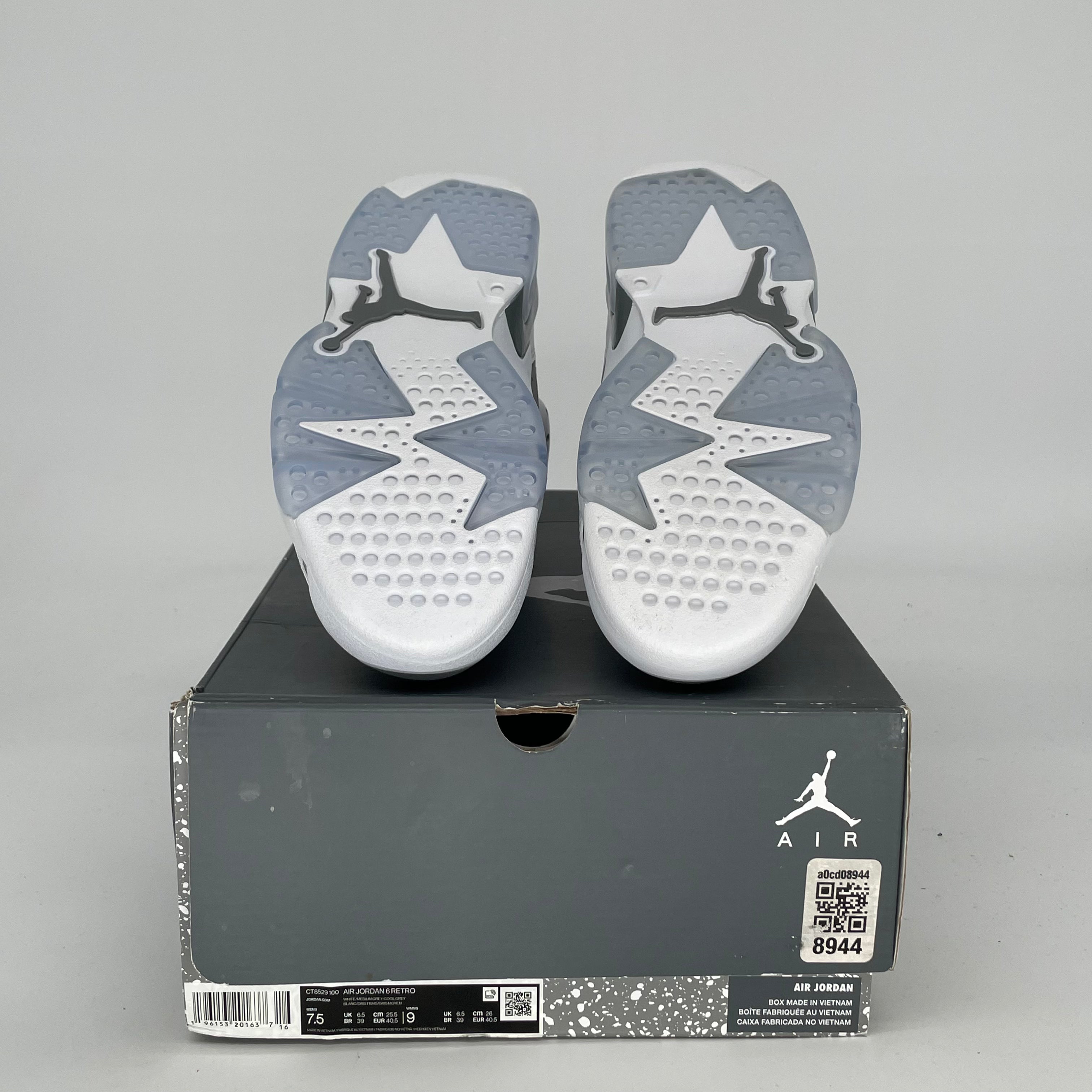 AIR JORDAN 6 COOL GREY SIZE 7.5/9W CT8529-100