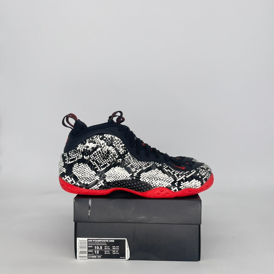 NIKE AIR FOAMPOSITE ONE ALBINO SNAKESKIN 314996-101 SIZE 10.5/12W