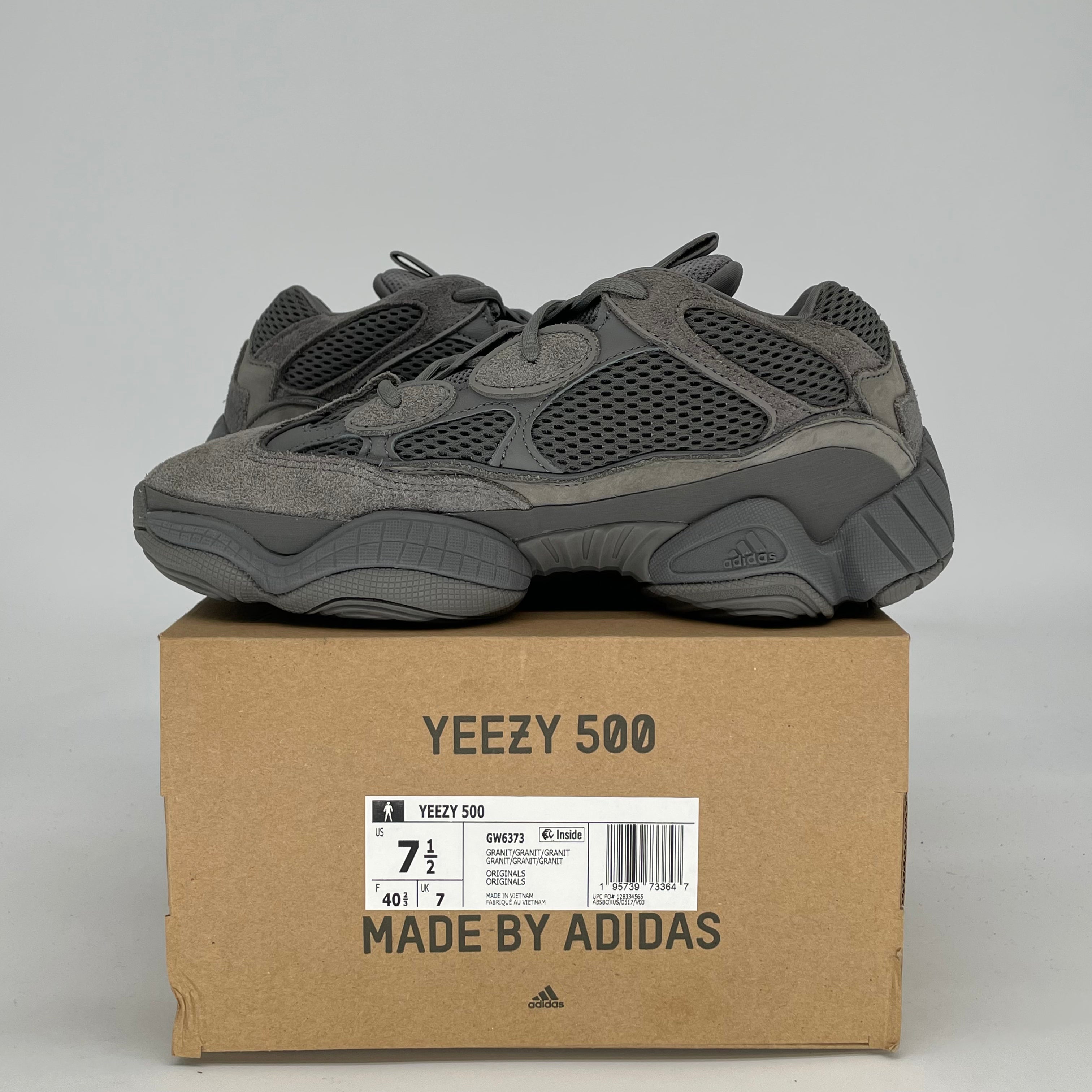 ADIDAS YEEZY 500 GRANITE GW6373 SIZE 7.5/9W
