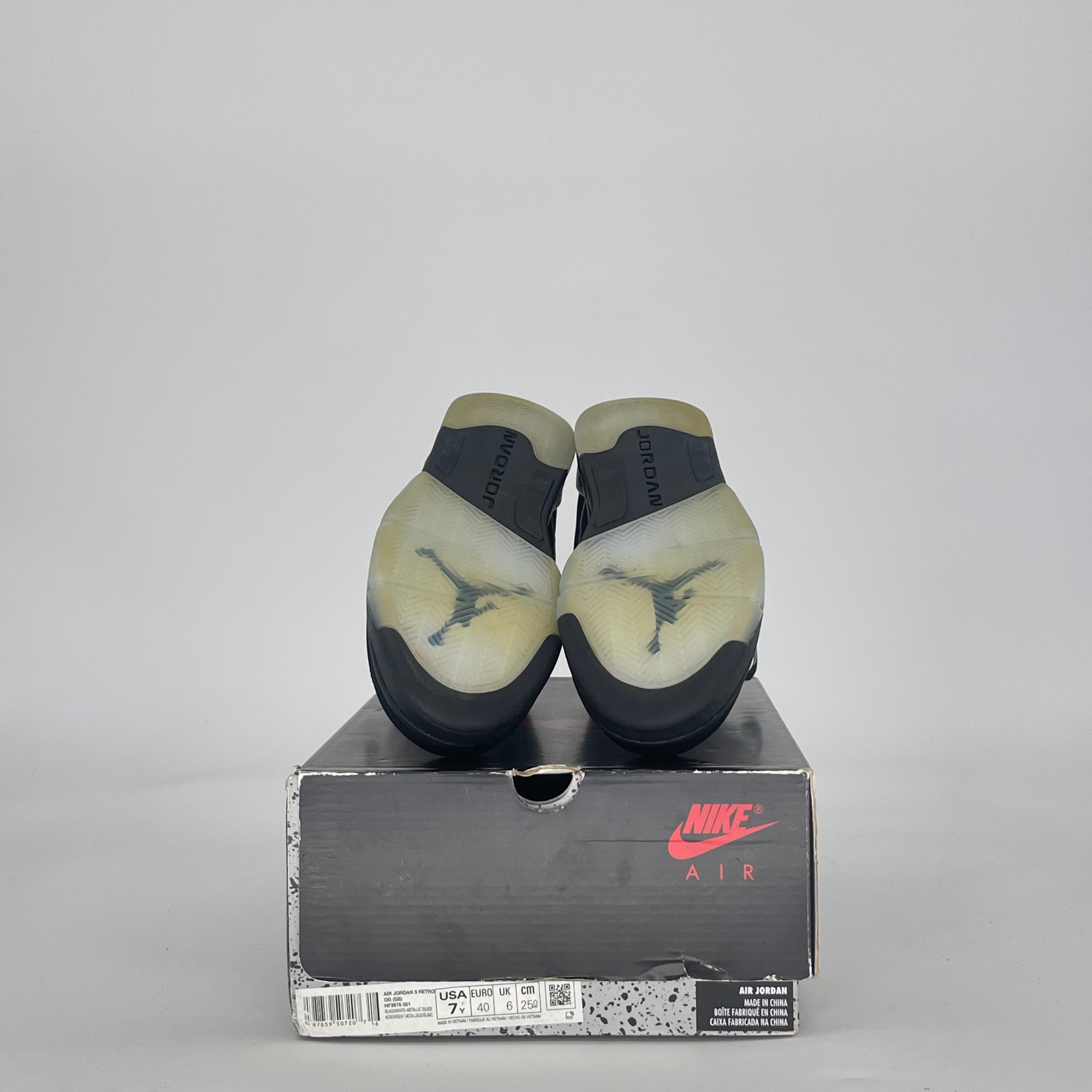 AIR JORDAN 5 BLACK METALLIC REIMAGINED HF3976-001 SIZE 7/8.5W GS