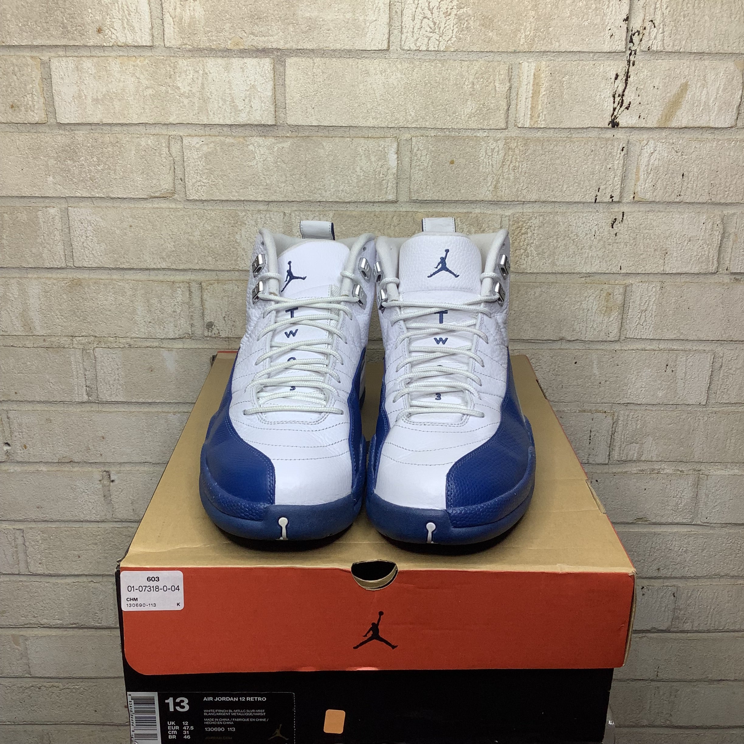AIR JORDAN 12 FRENCH BLUE (2016) SIZE 13/14.5W 130690-113