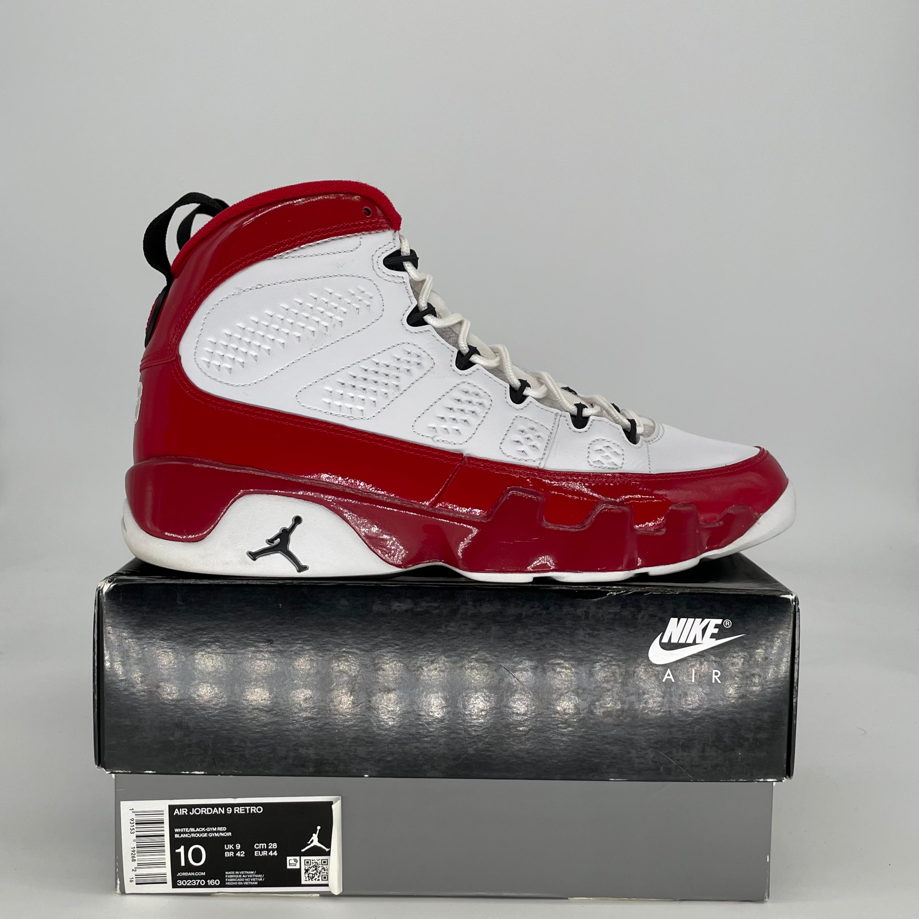 AIR JORDAN 9 WHITE GYM RED 302370-160 SIZE 10/11.5W