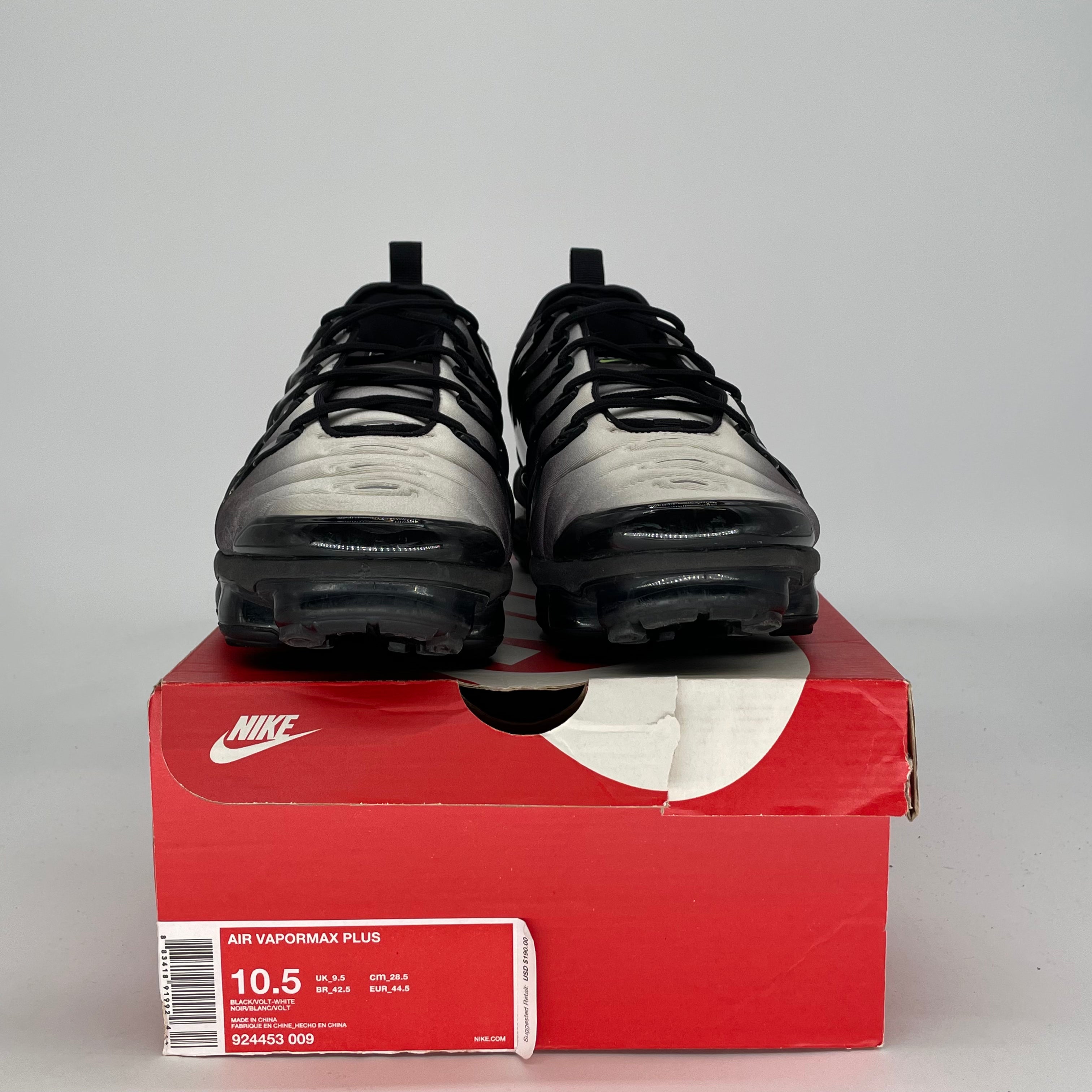 NIKE AIR VAPORMAX PLUS BLACK VOLT 924453-009 SIZE 10.5/12W