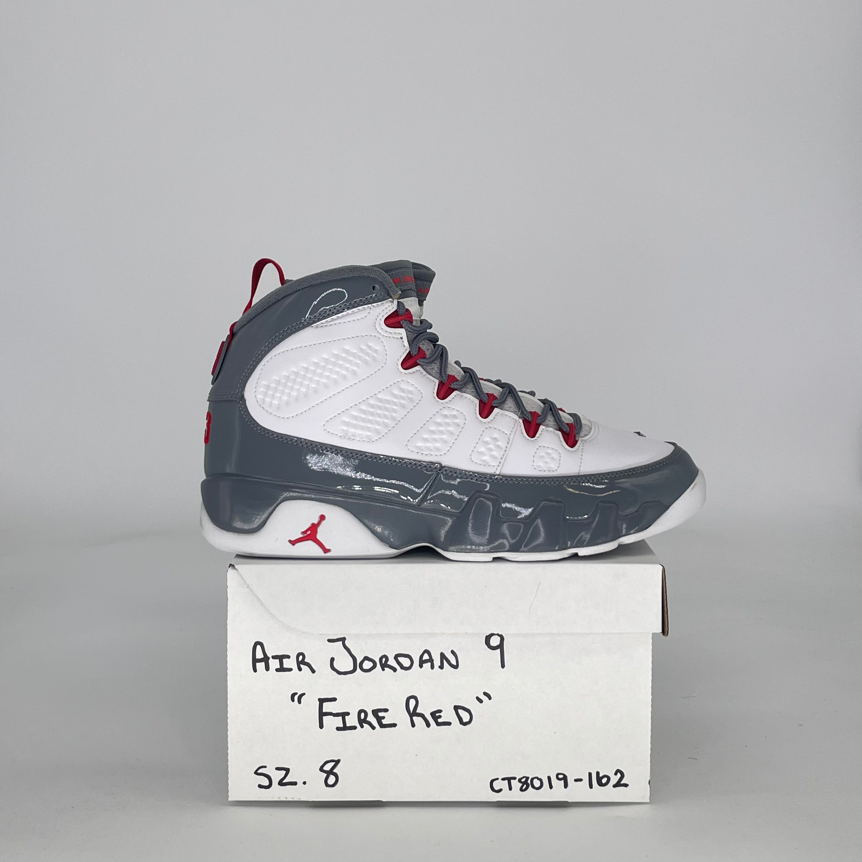 AIR JORDAN 9 FIRE RED CT8019-162 SIZE 8/9.5W