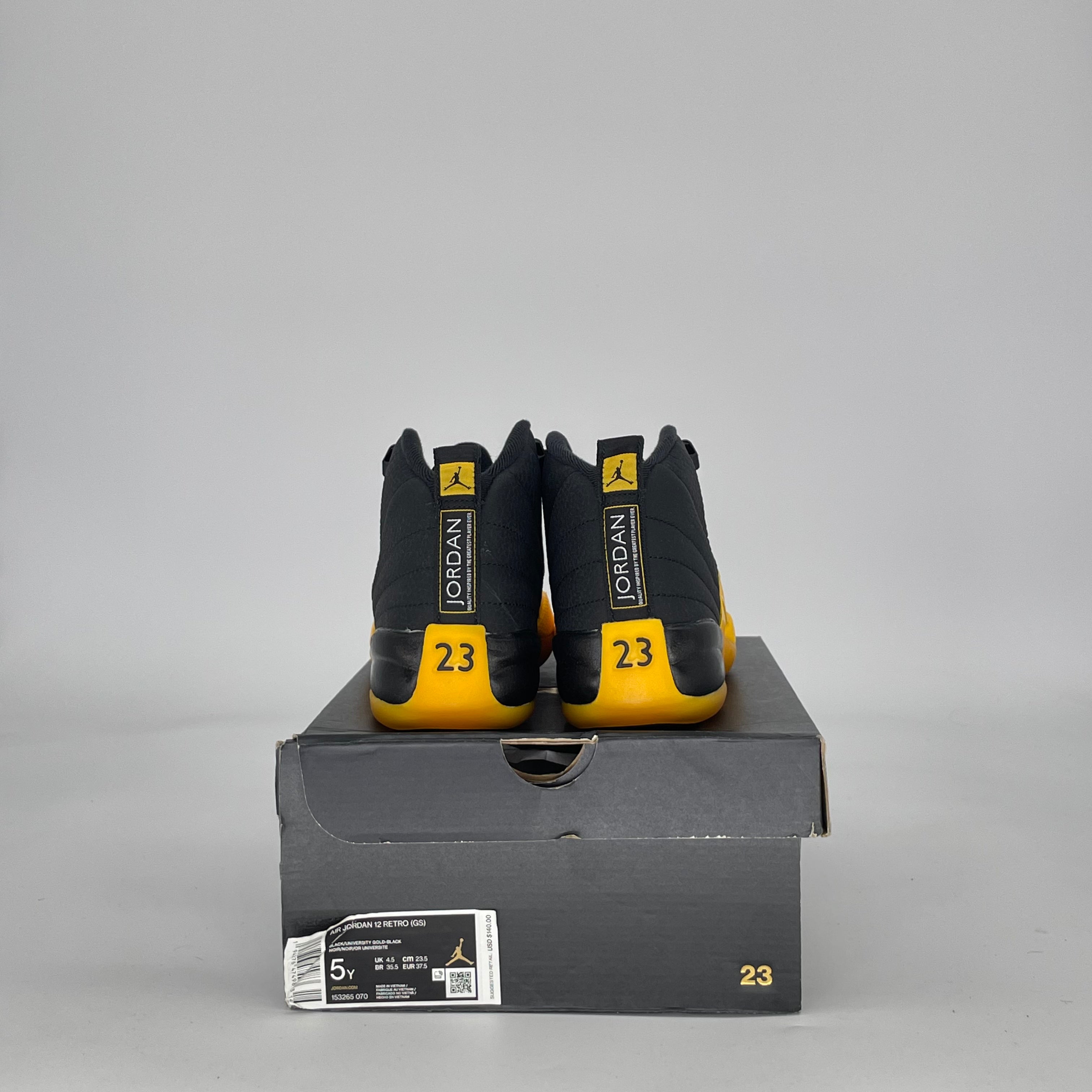 AIR JORDAN 12 BLACK UNIVERSITY GOLD 153265-070 SIZE 5/6.5W GS